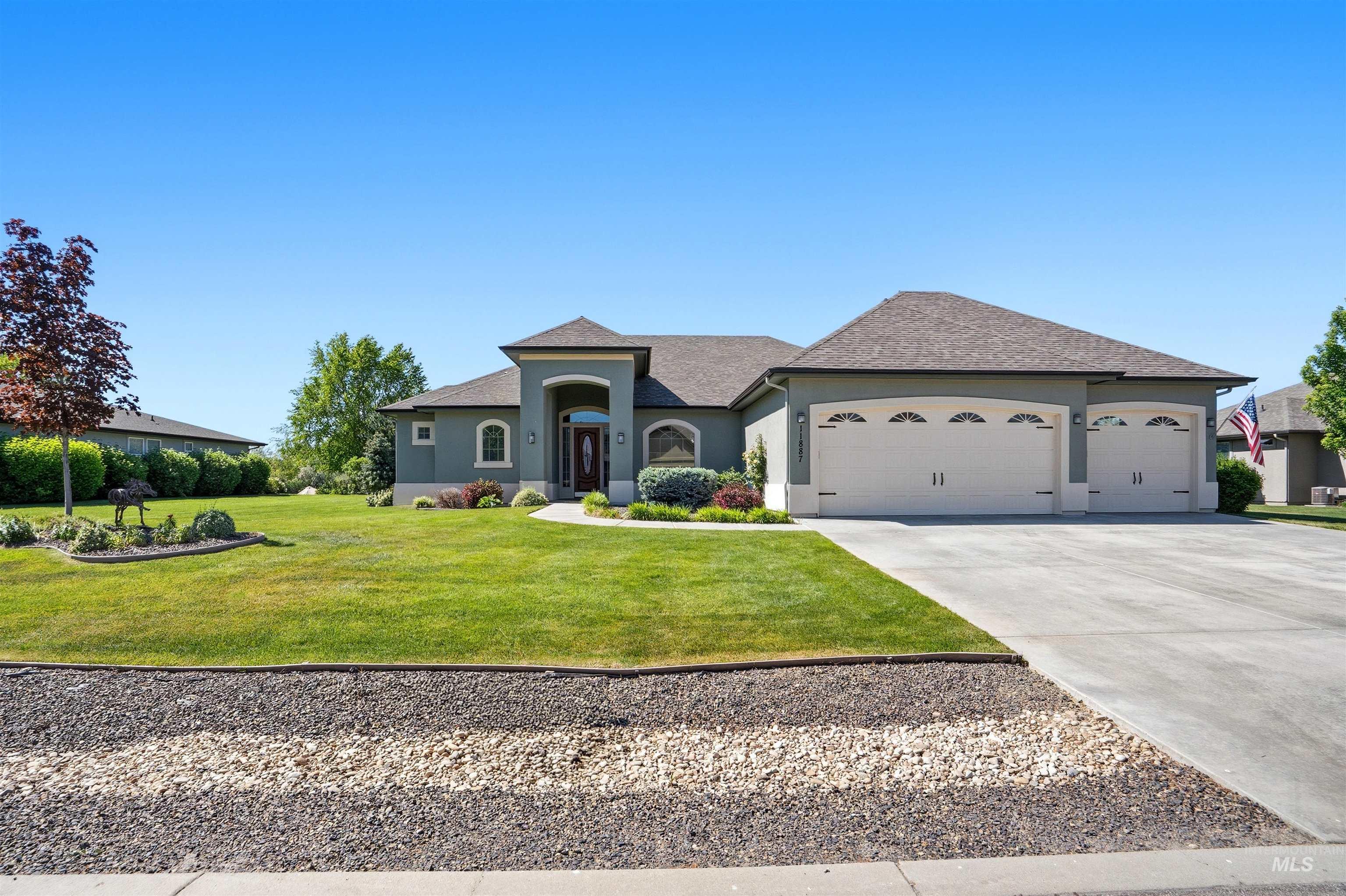 98999802 Property Photo 41
