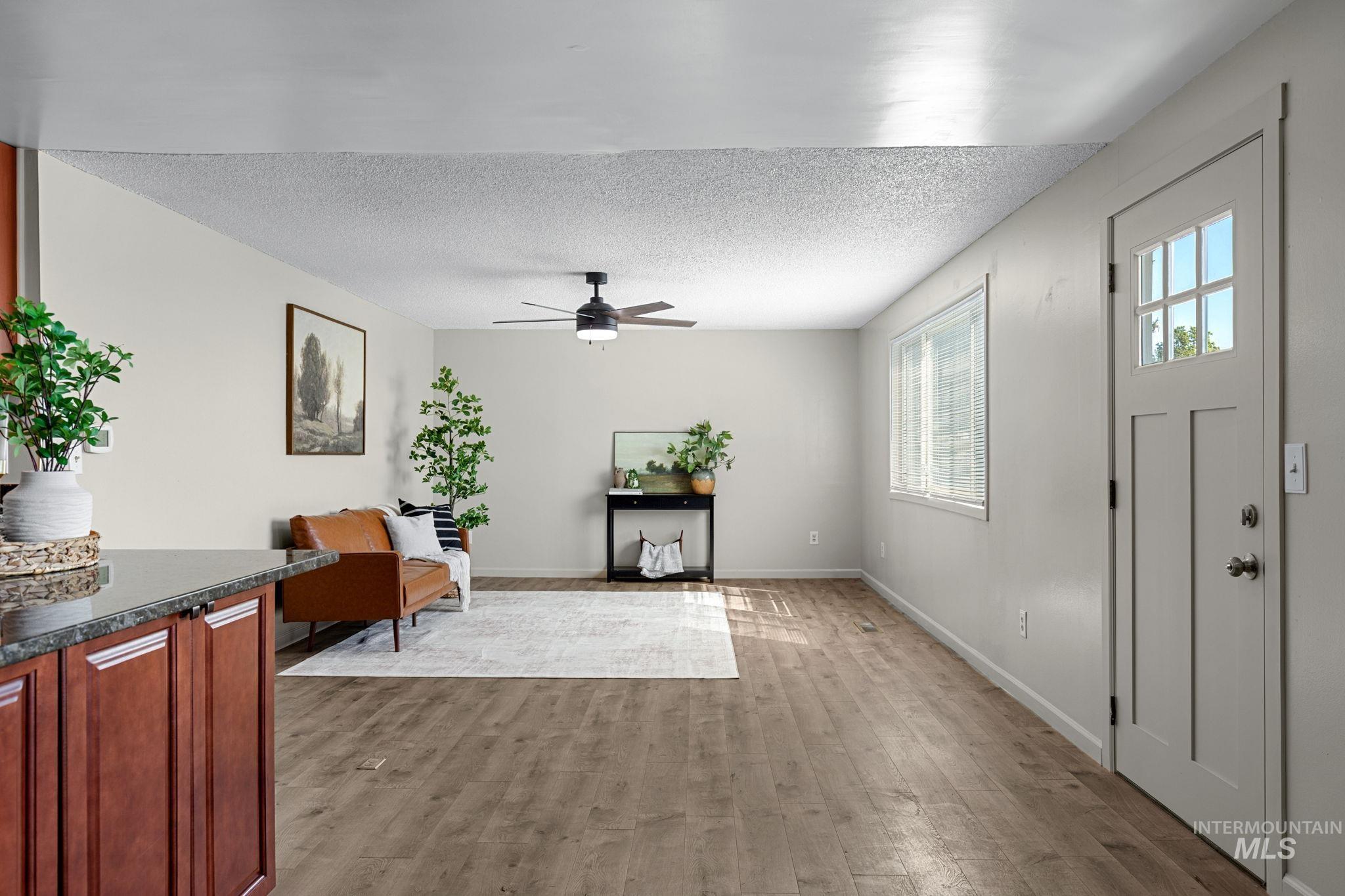 211 Randolph Property Photo 5