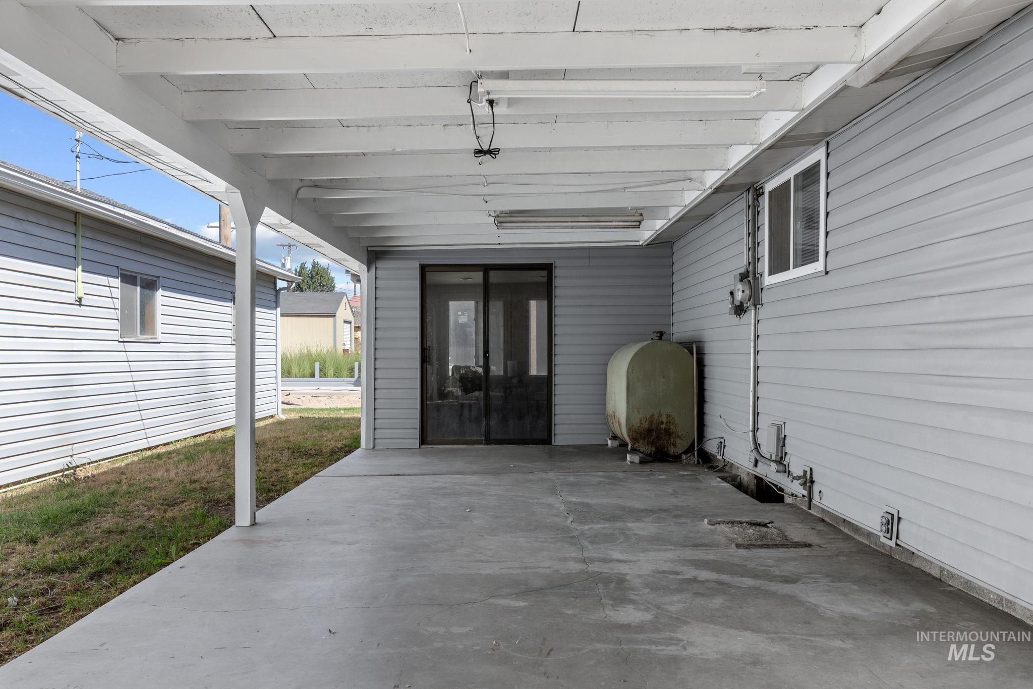 211 Randolph Property Photo 40