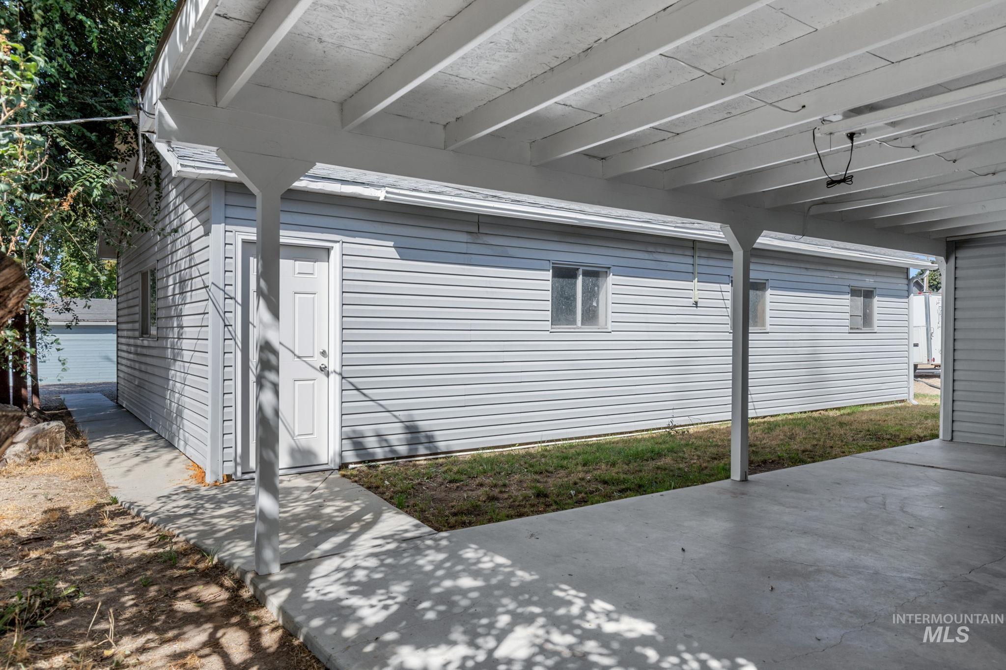 211 Randolph Property Photo 41