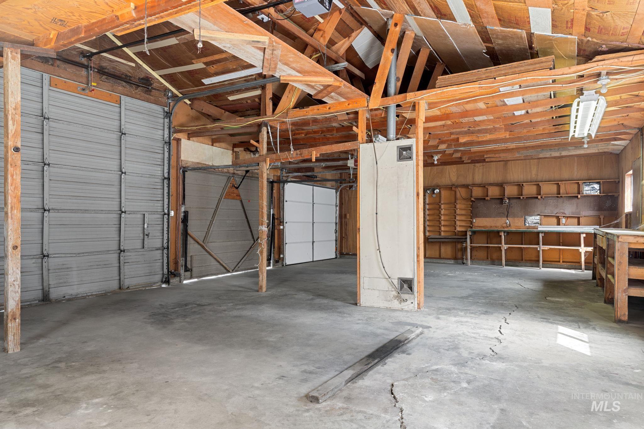 211 Randolph Property Photo 43