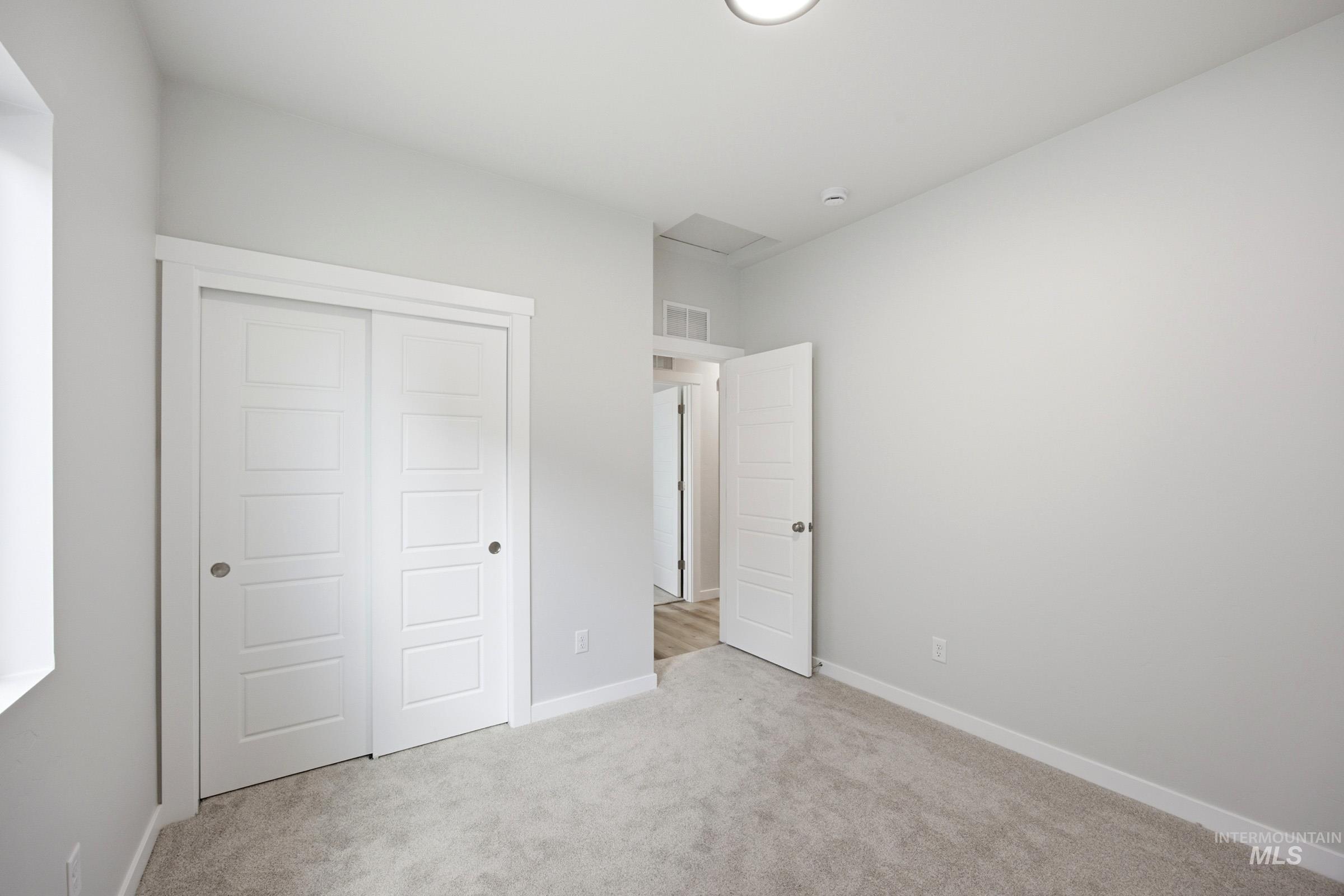 9080 W Violet St Property Photo 14