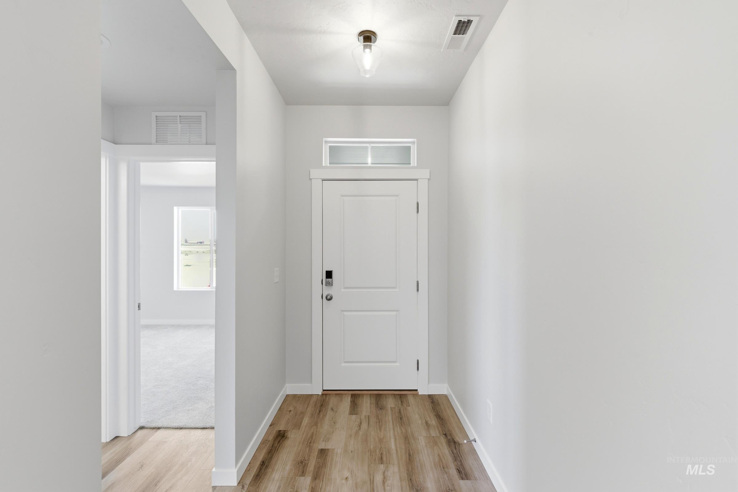 9072 W Violet St Property Photo 2