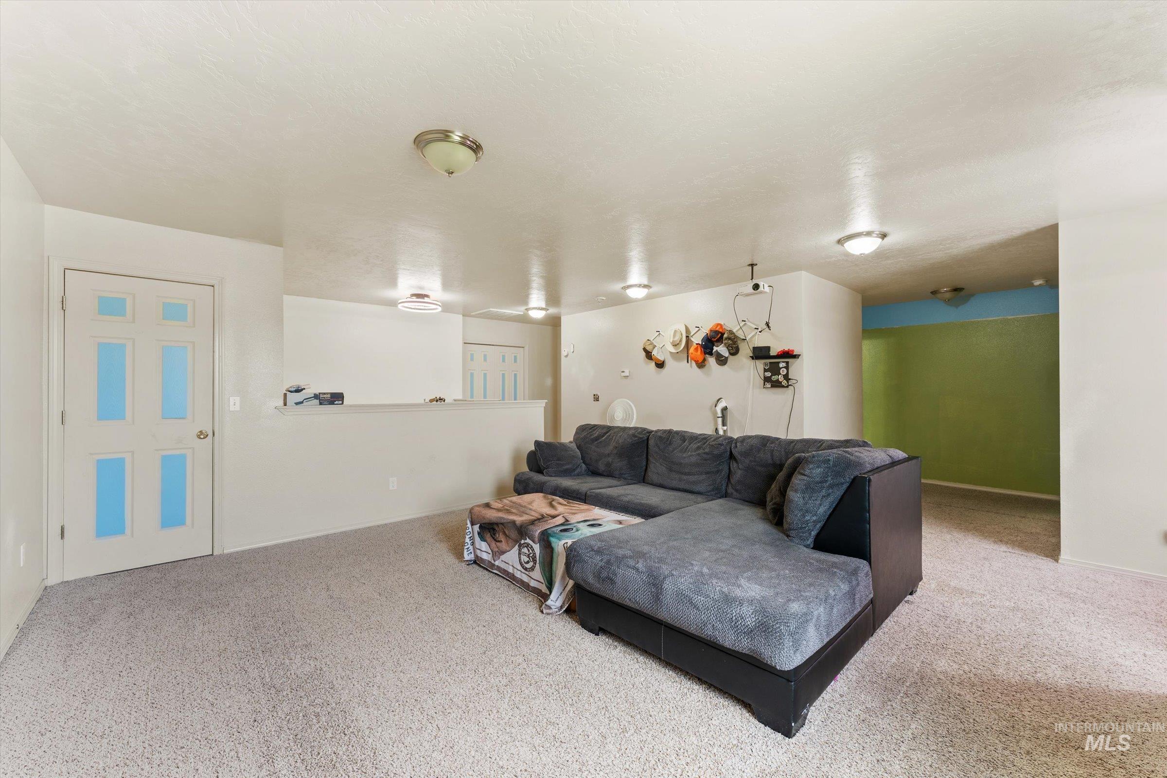 1577 Gold Street Property Photo 23