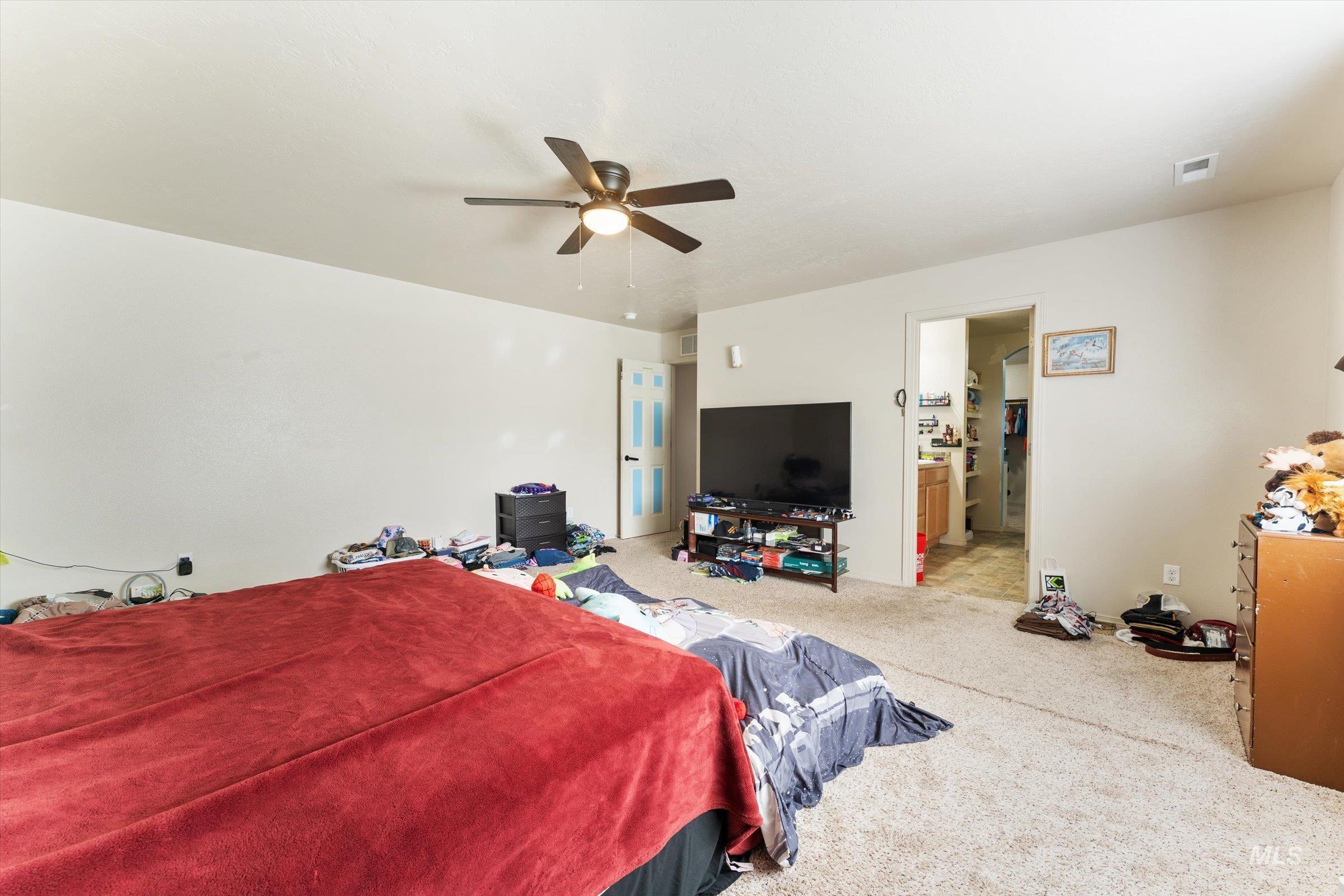 1577 Gold Street Property Photo 37