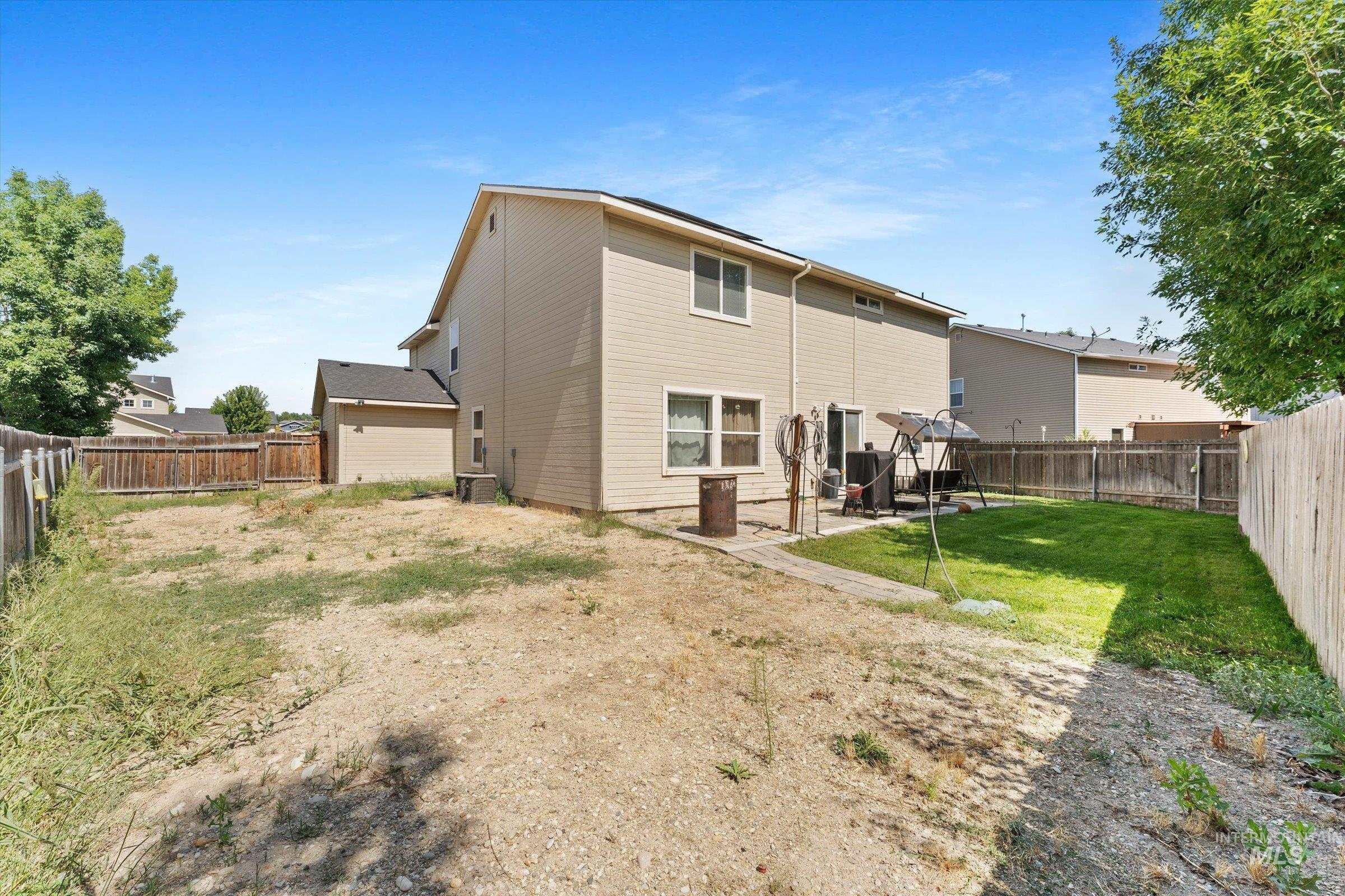 1577 Gold Street Property Photo 38