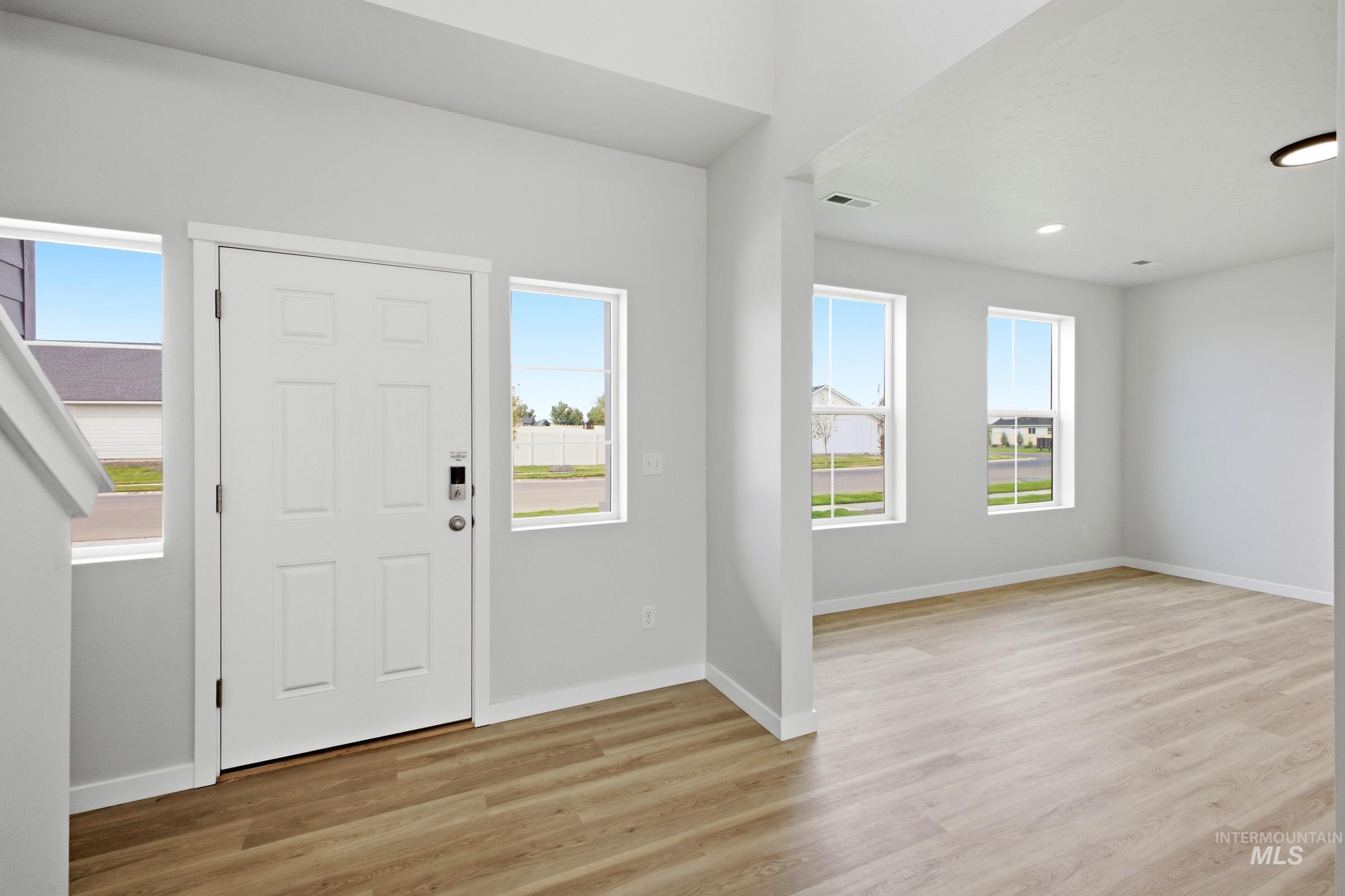 3202 W Animas Creek Dr Property Photo 2