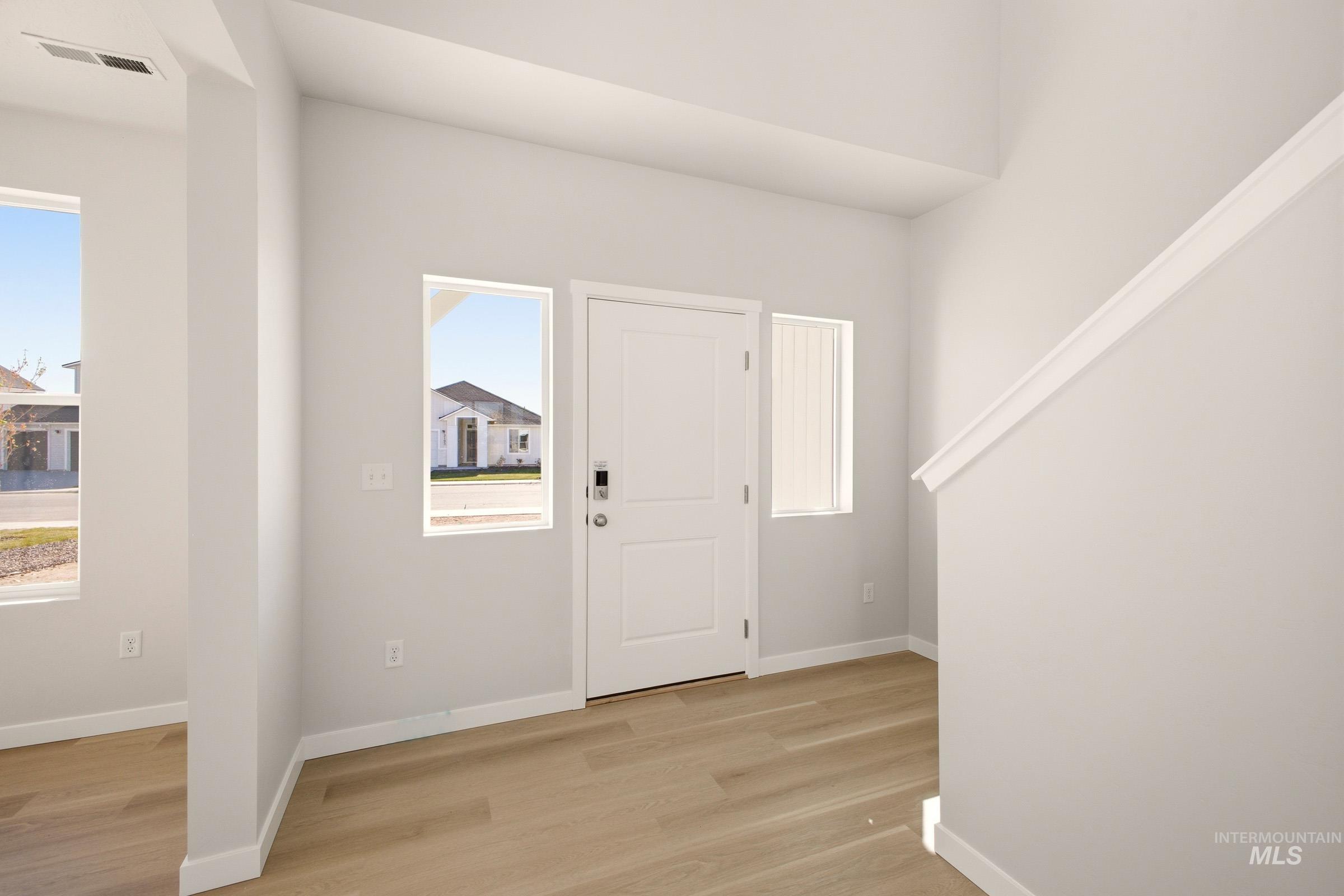 3202 W Animas Creek Dr Property Photo 2