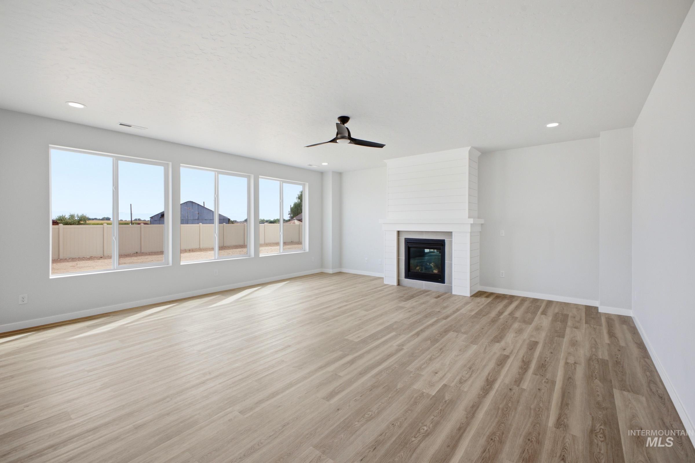 3202 W Animas Creek Dr Property Photo 9