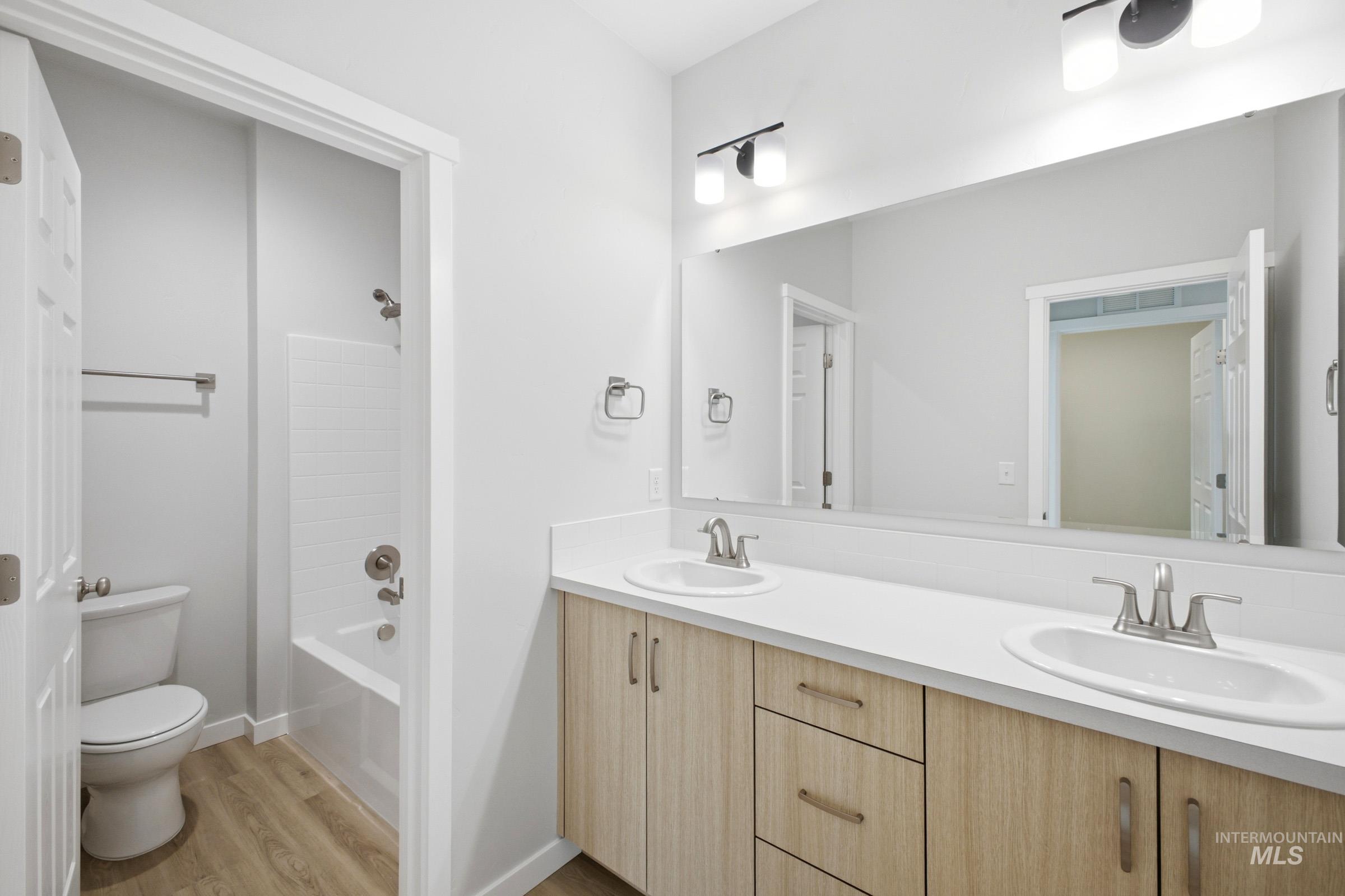 3202 W Animas Creek Dr Property Photo 25