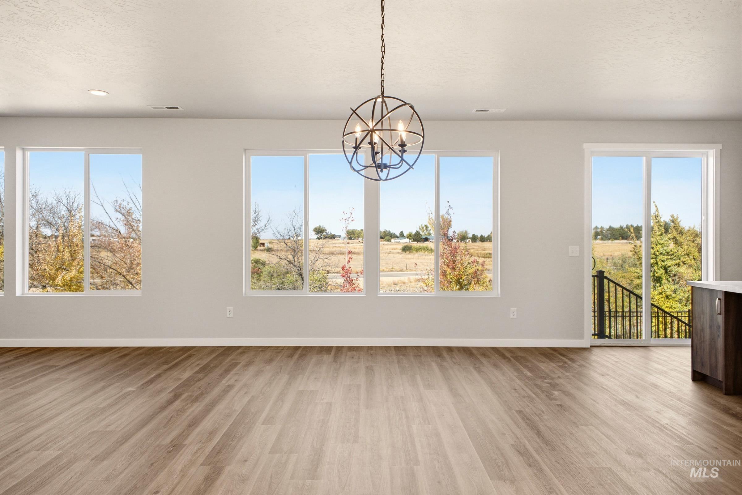 2743 N Chappy Way Property Photo 6