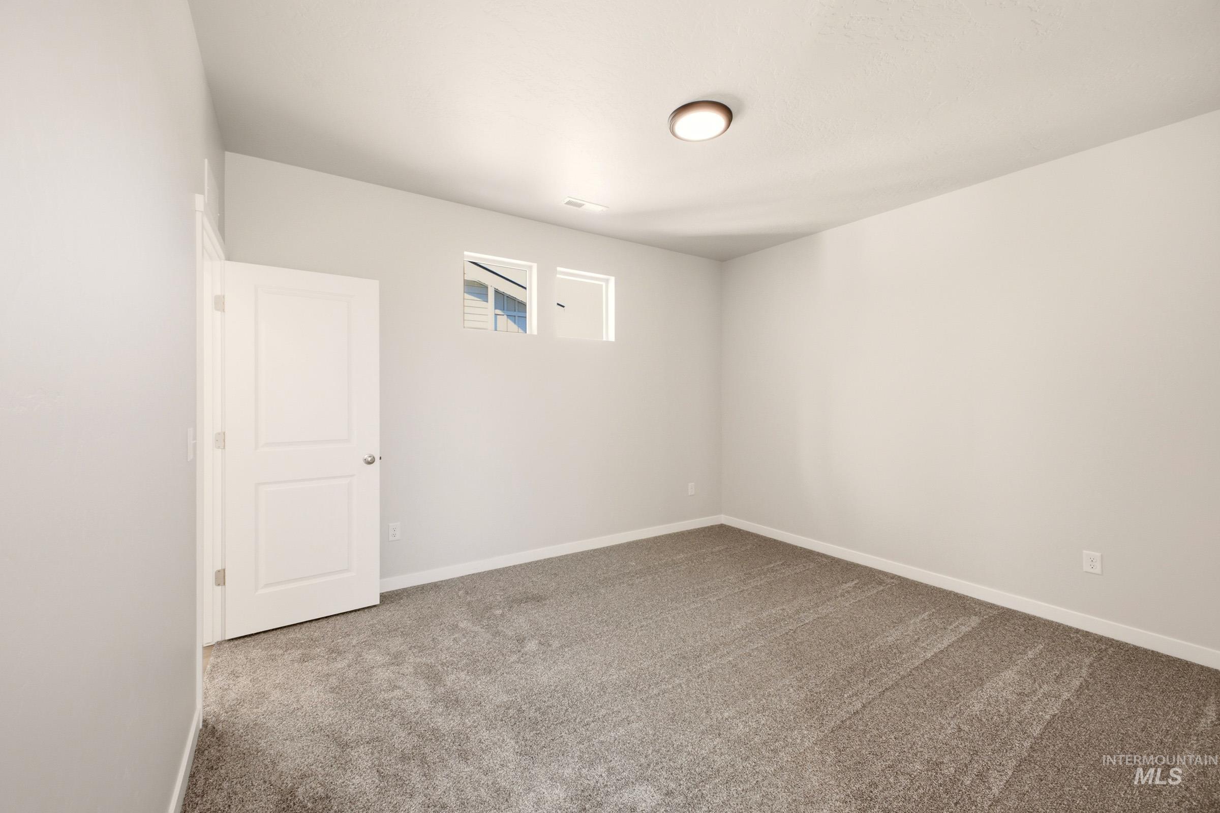 2743 N Chappy Way Property Photo 19