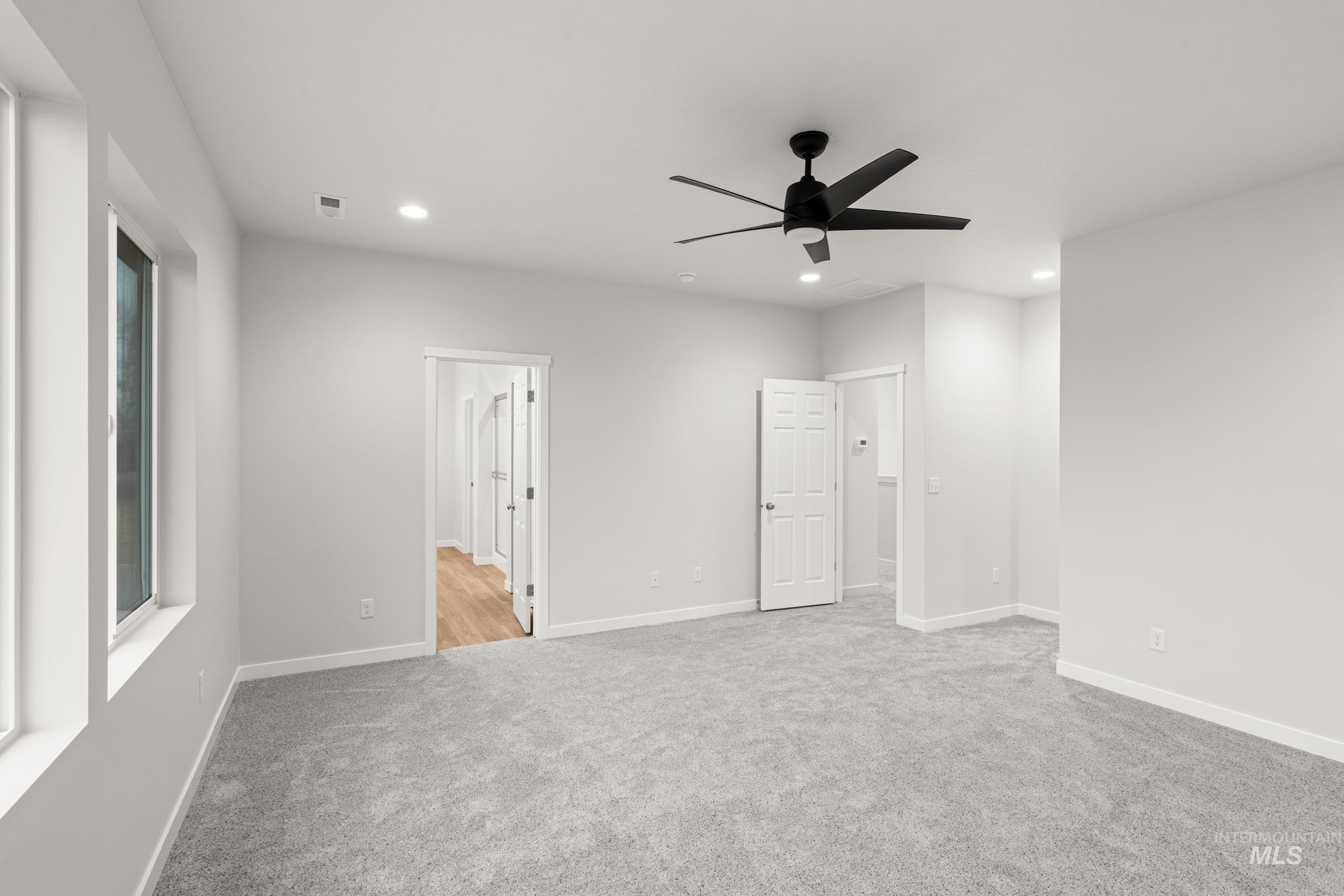 2743 N Chappy Way Property Photo 22