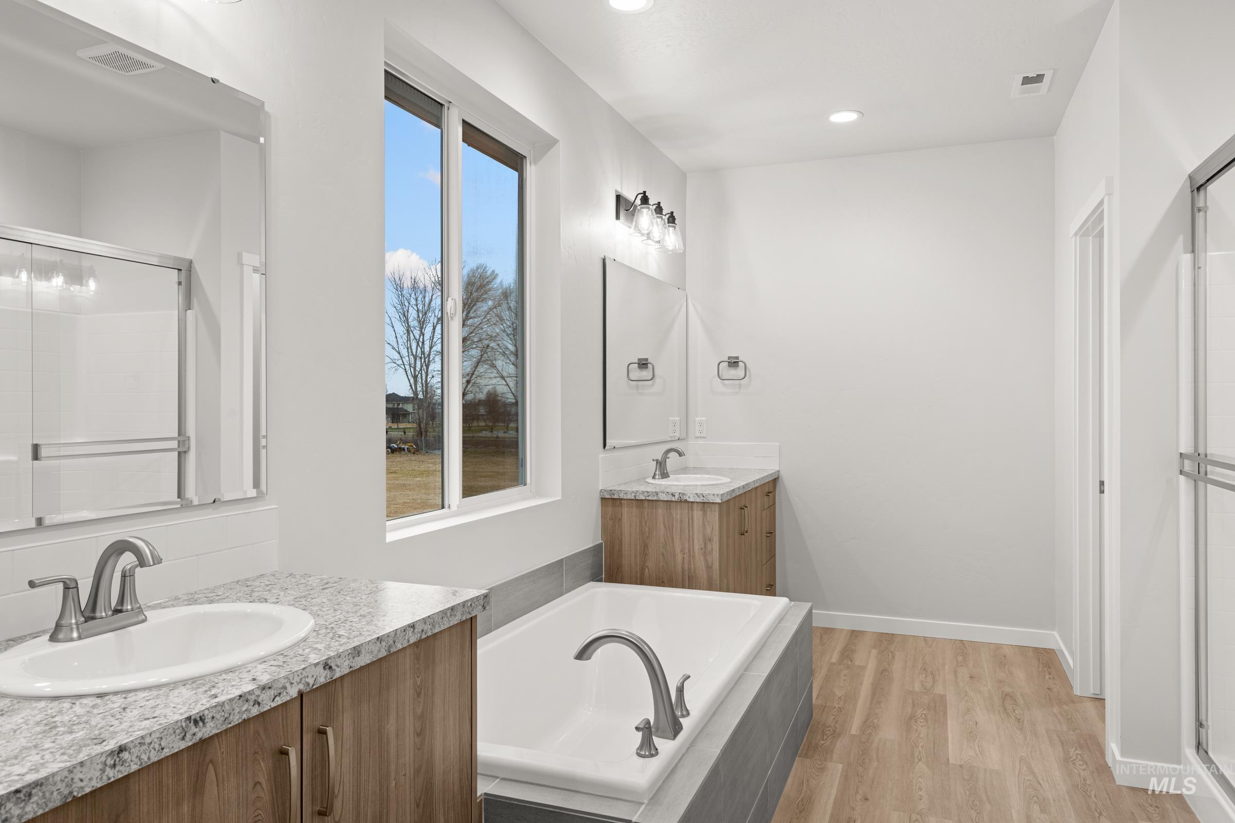 2743 N Chappy Way Property Photo 24