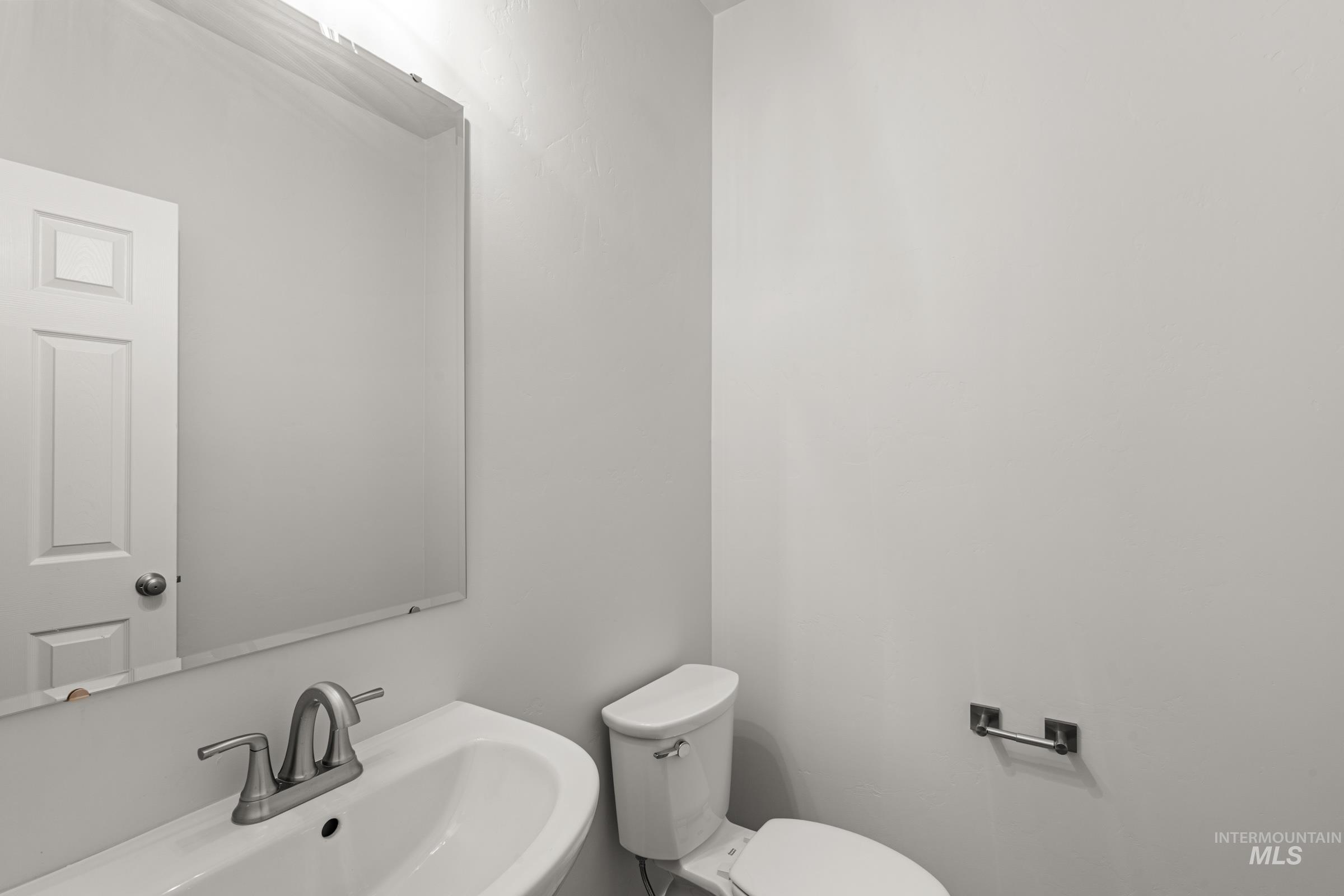 2743 N Chappy Way Property Photo 26