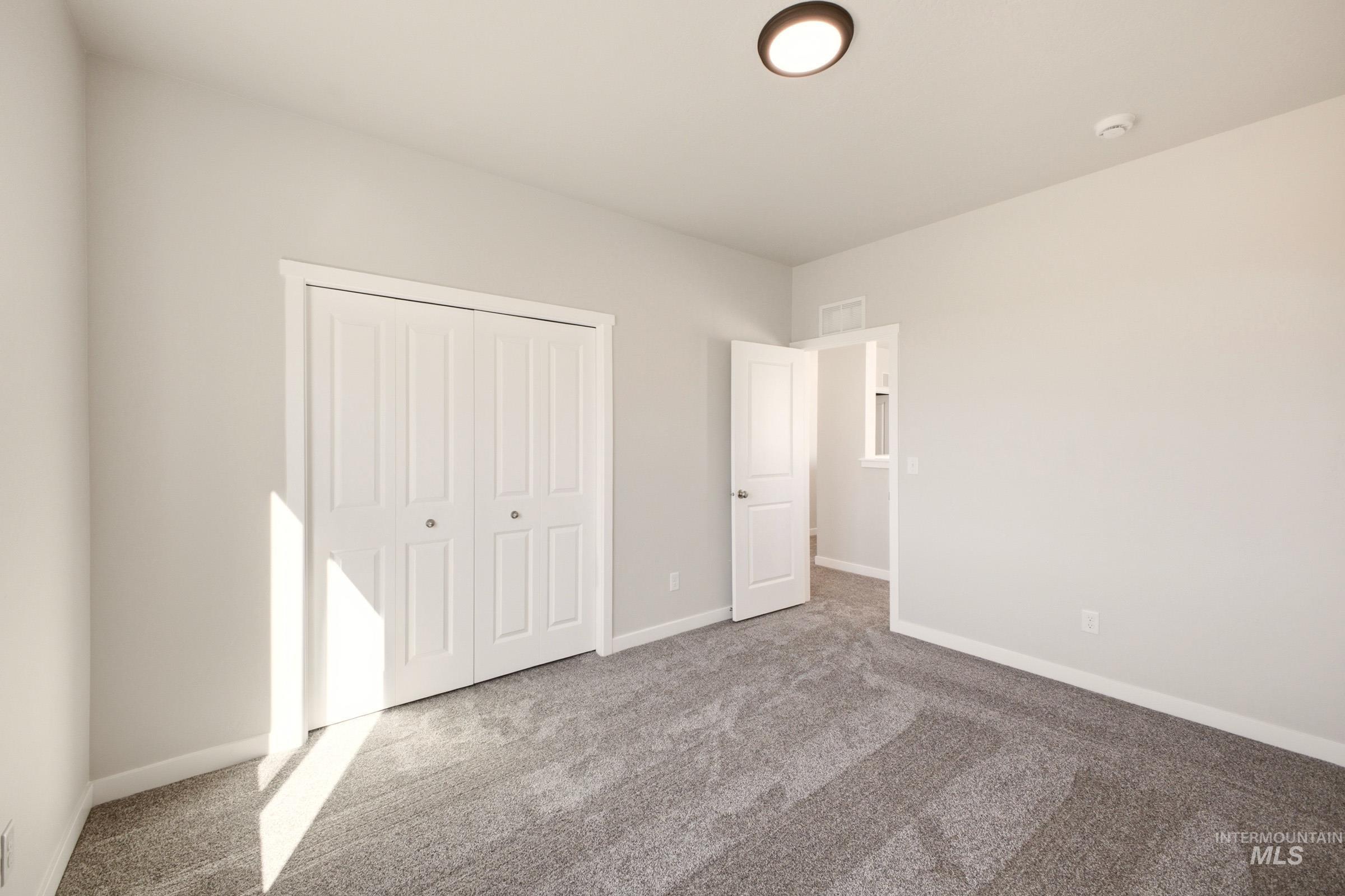 2743 N Chappy Way Property Photo 32