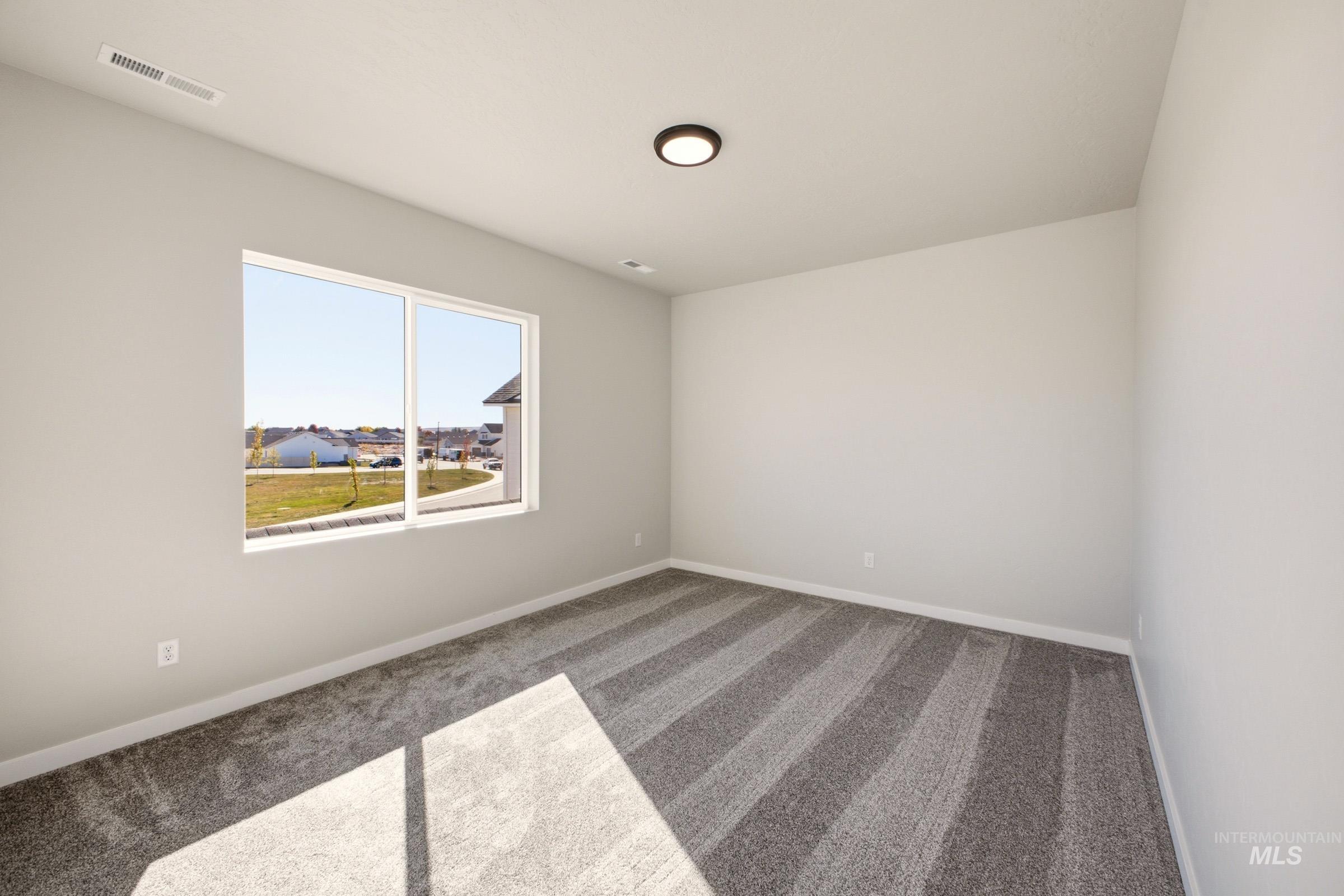 2743 N Chappy Way Property Photo 33