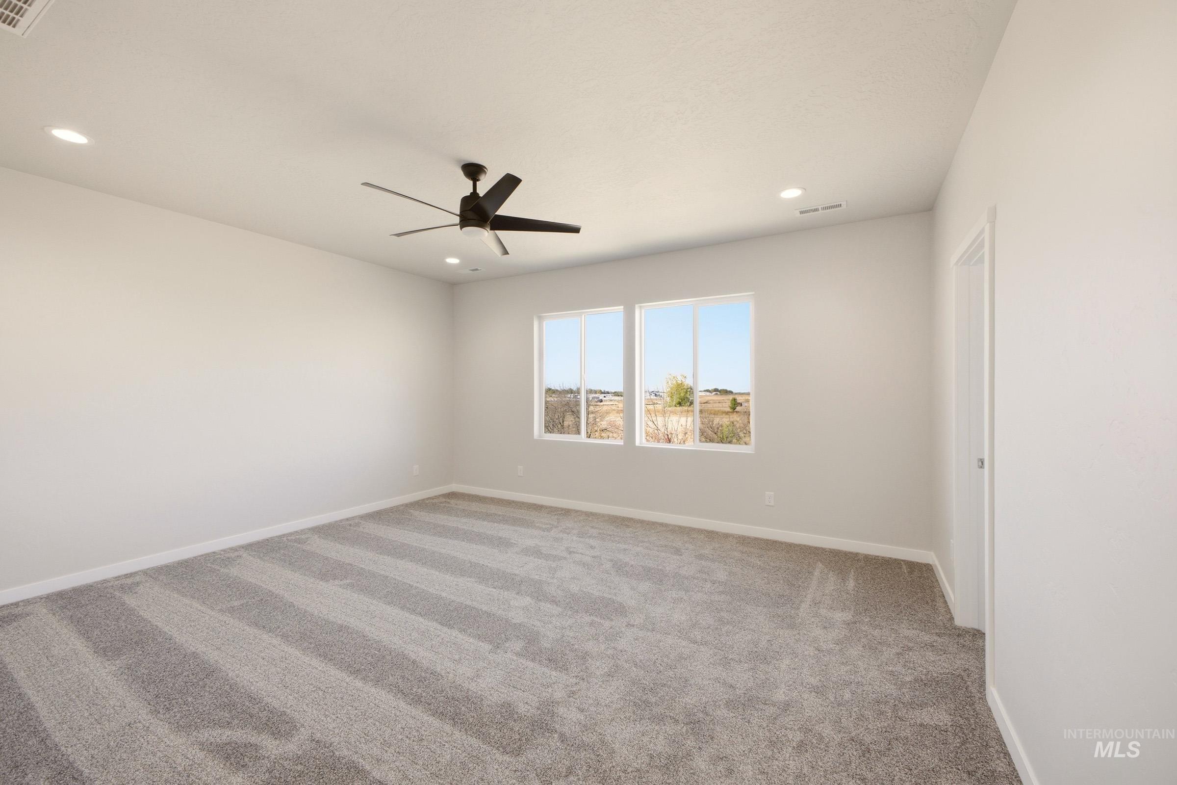 2743 N Chappy Way Property Photo 37