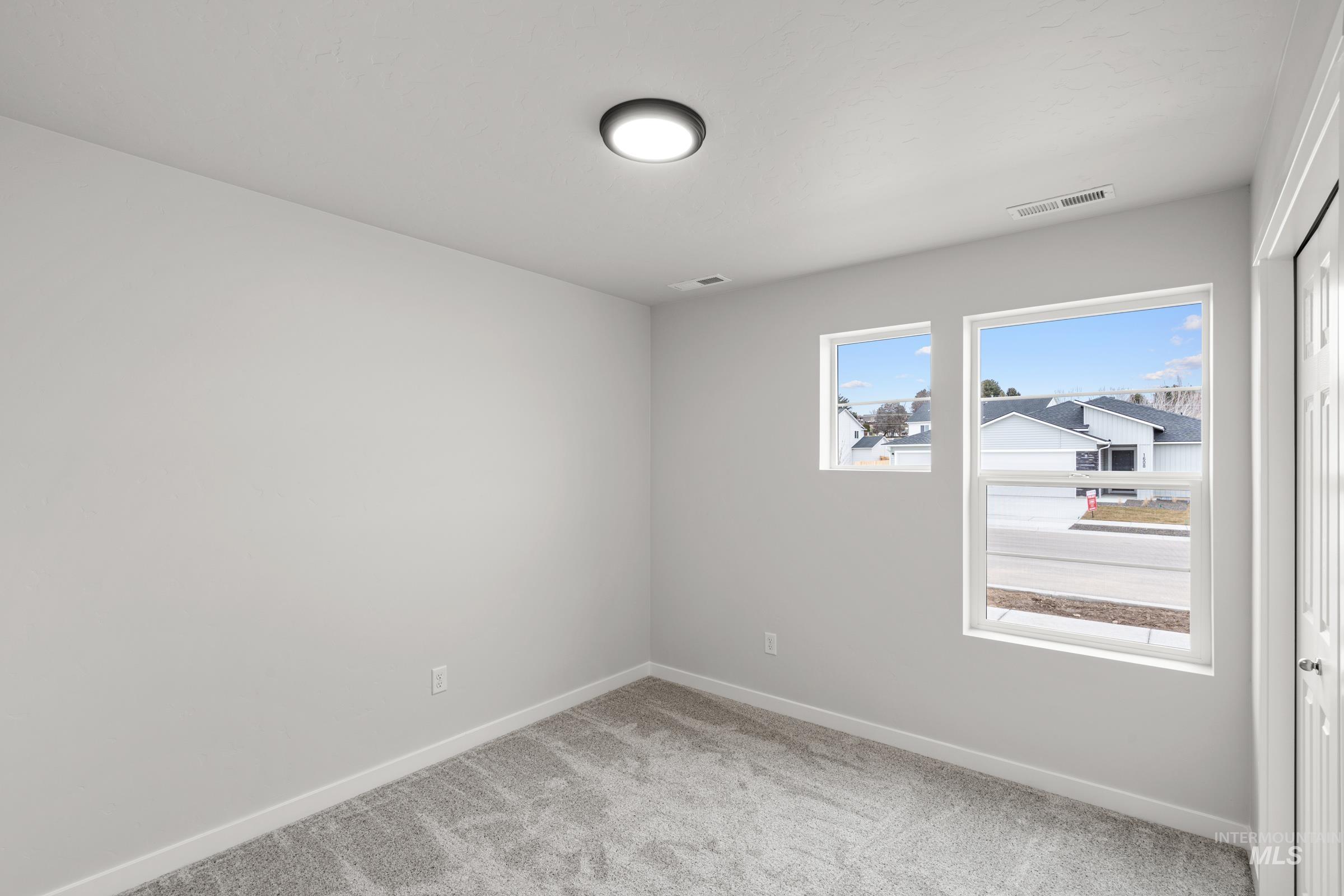 3166 W Taiban Creek Dr Property Photo 11