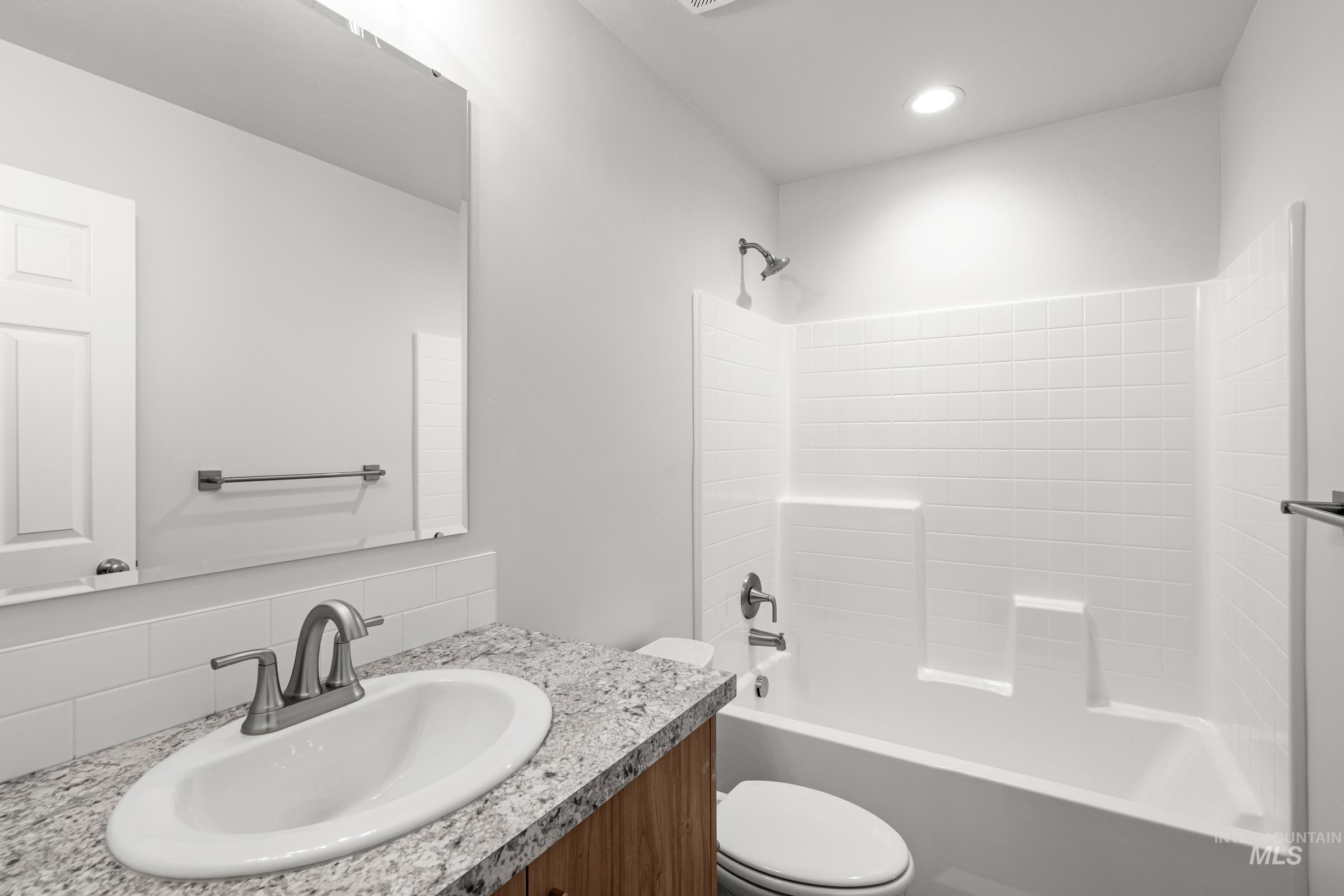 3166 W Taiban Creek Dr Property Photo 17