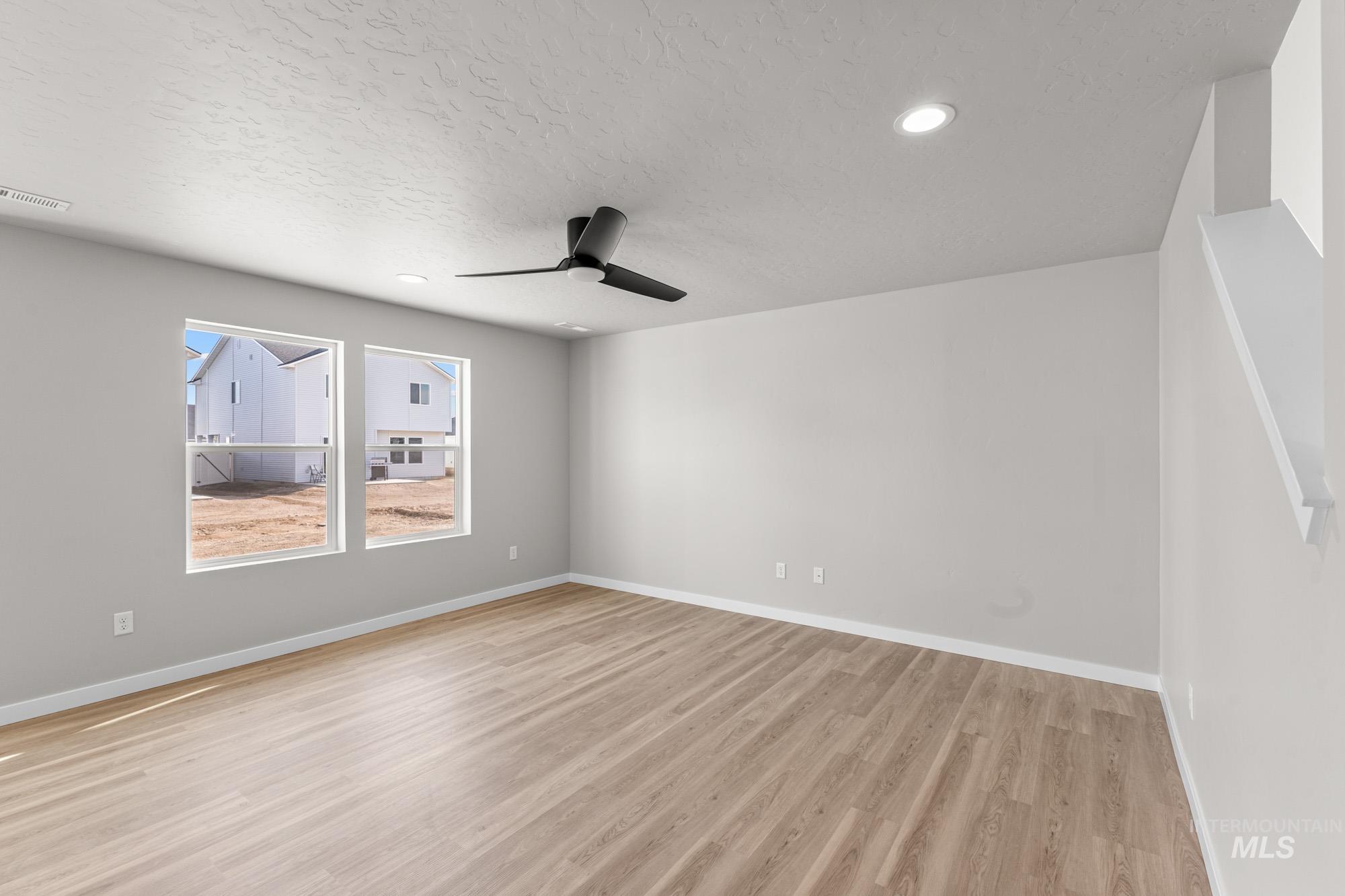 3143 W Animas Creek Dr Property Photo 6