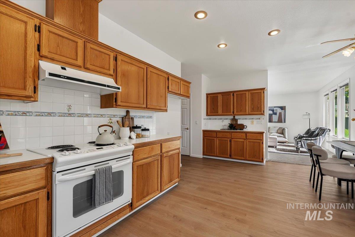 1830 Se 3rd Way Property Photo 18