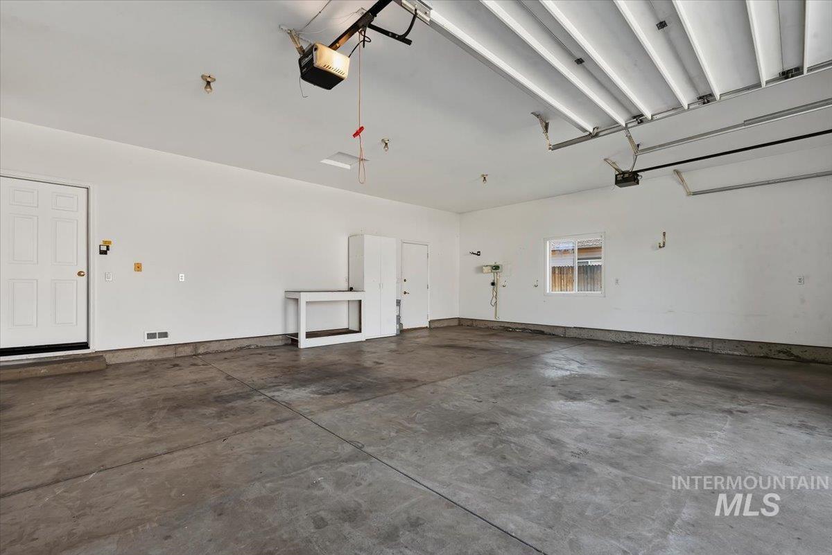 1830 Se 3rd Way Property Photo 31