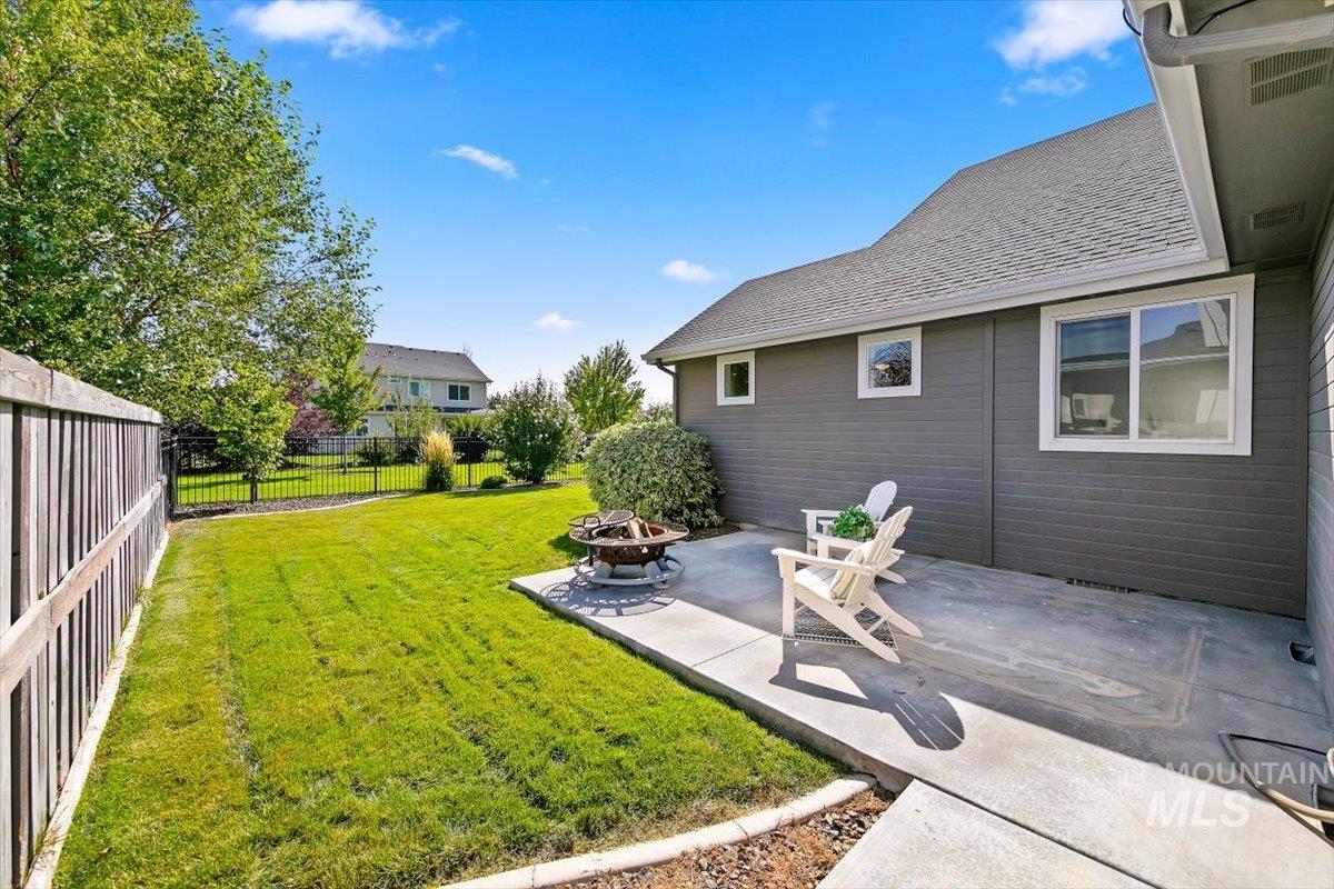 3901 E Woodville Dr. Property Photo 43