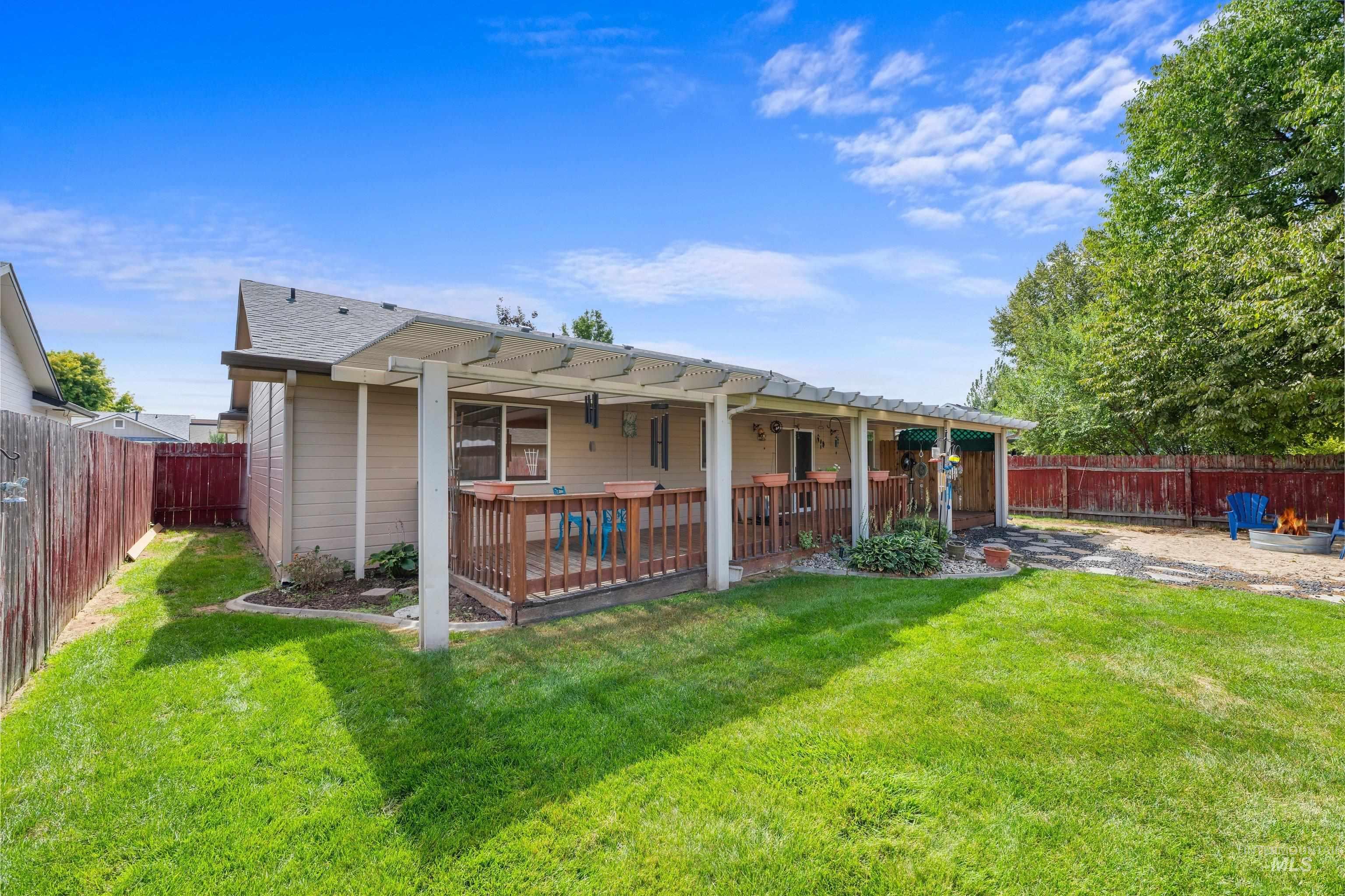 13664 W Meadowdale Dr Property Photo 27