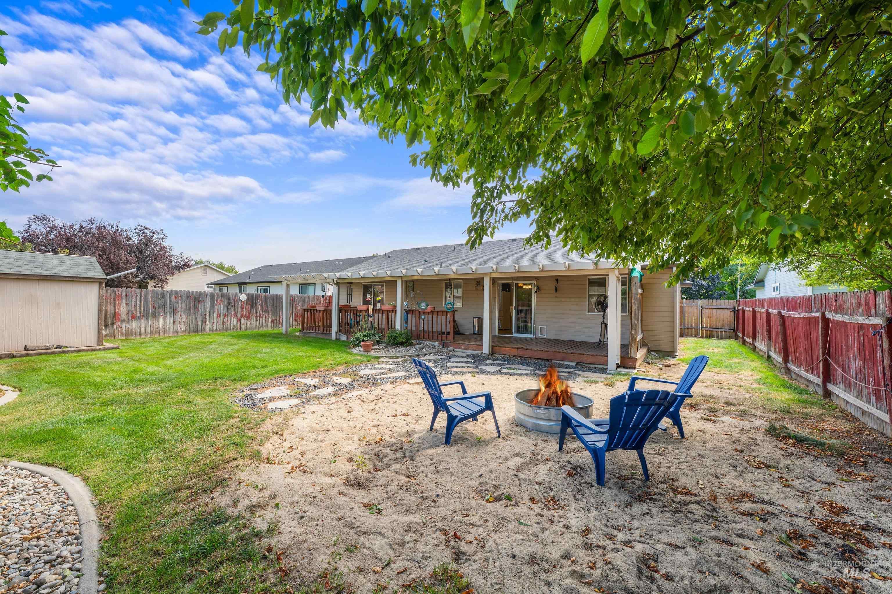 13664 W Meadowdale Dr Property Photo 28