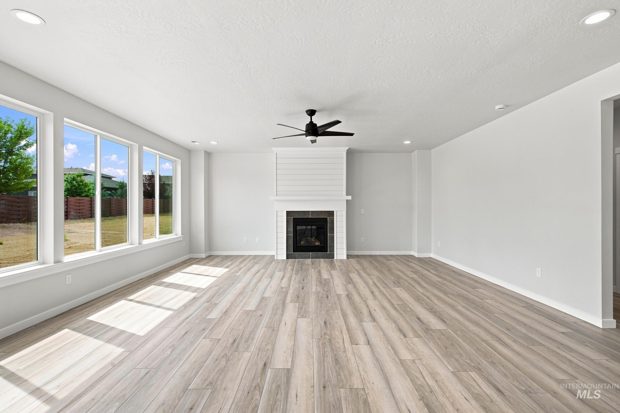 2355 W Tar Sands Dr Property Photo 10