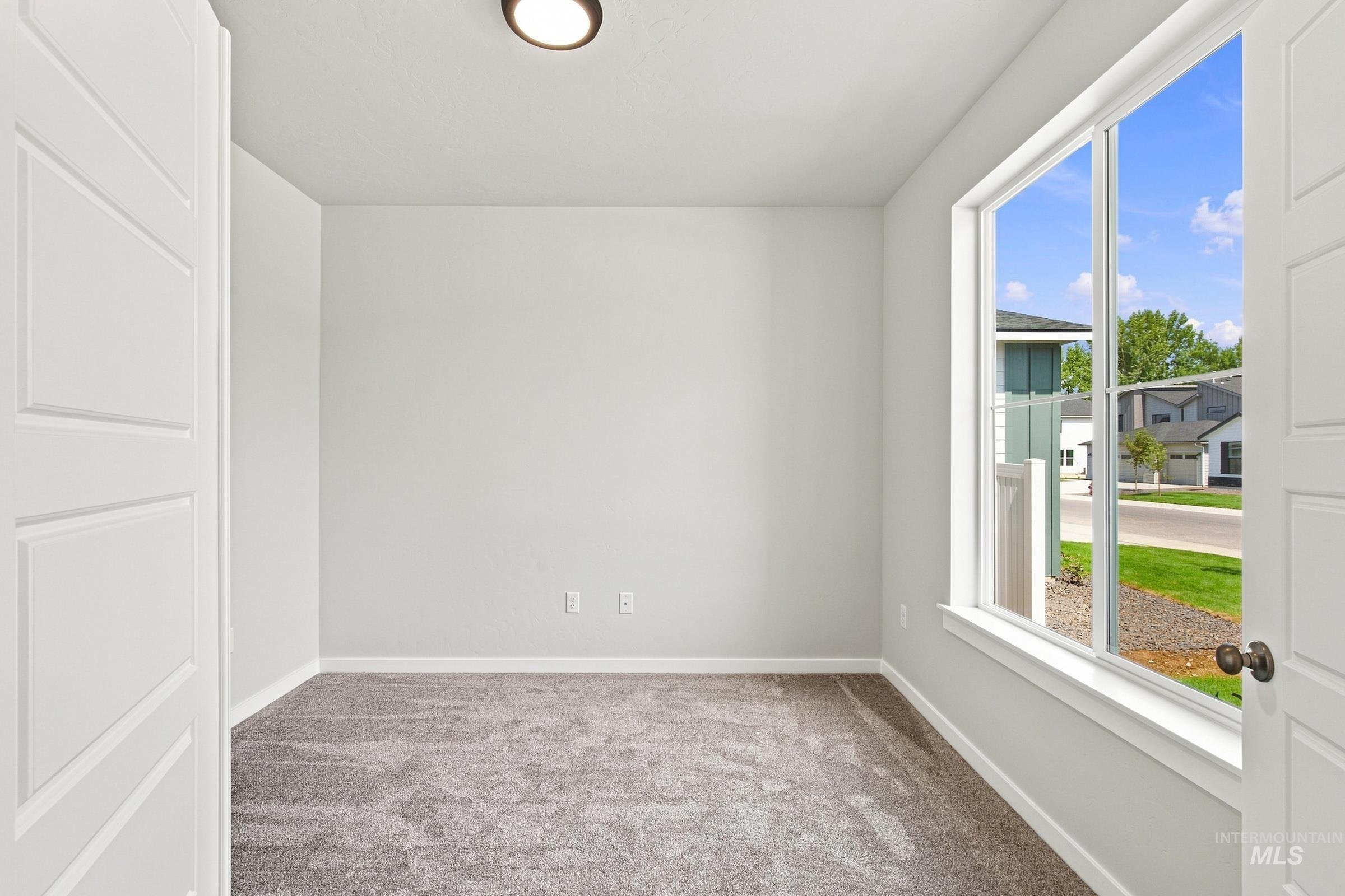 7157 W Blackberry Dr Property Photo 13