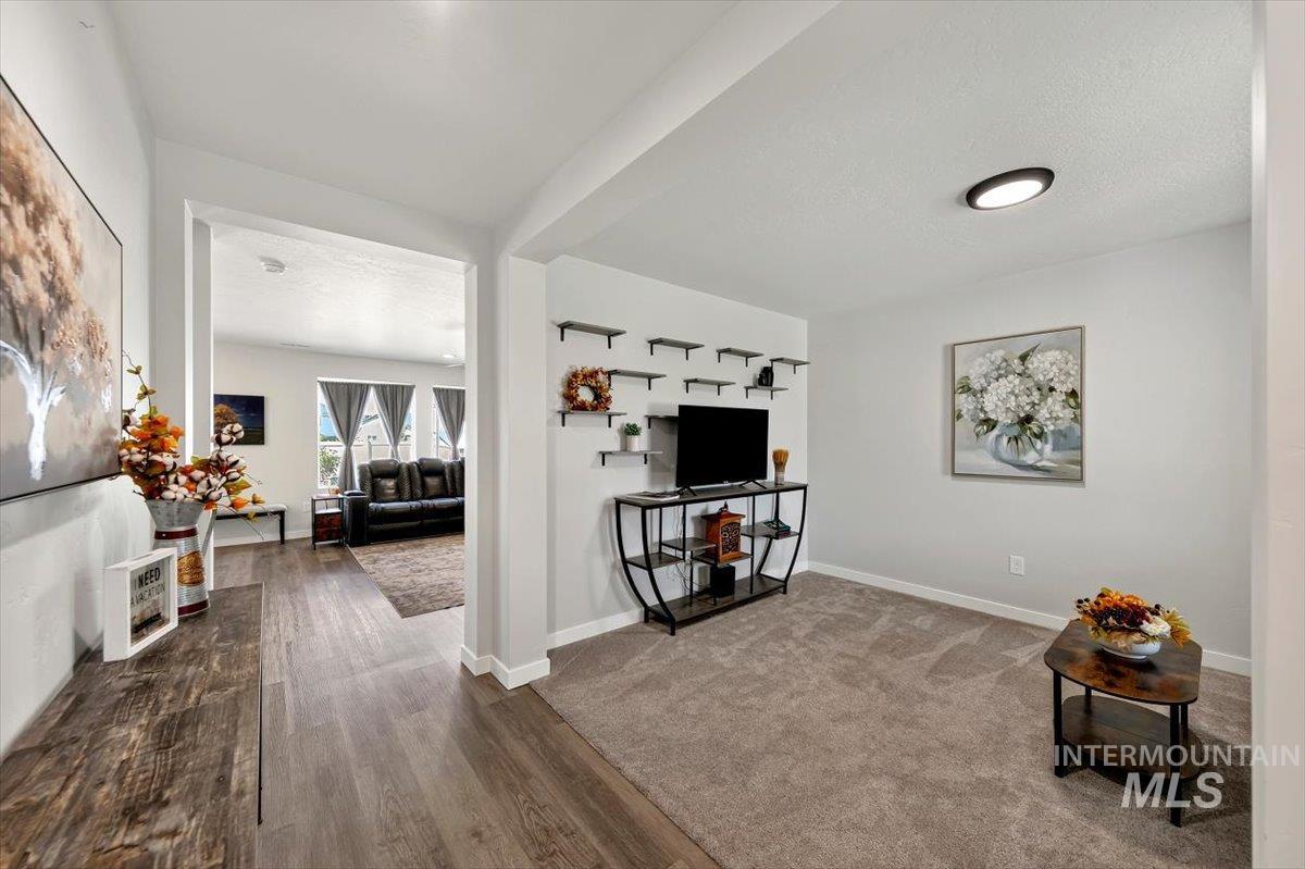 8575 S Foraker Way Property Photo 3