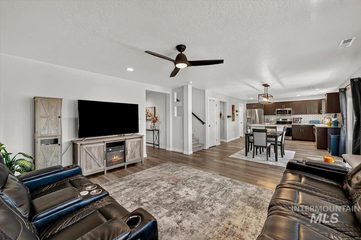 8575 S Foraker Way Property Photo 8