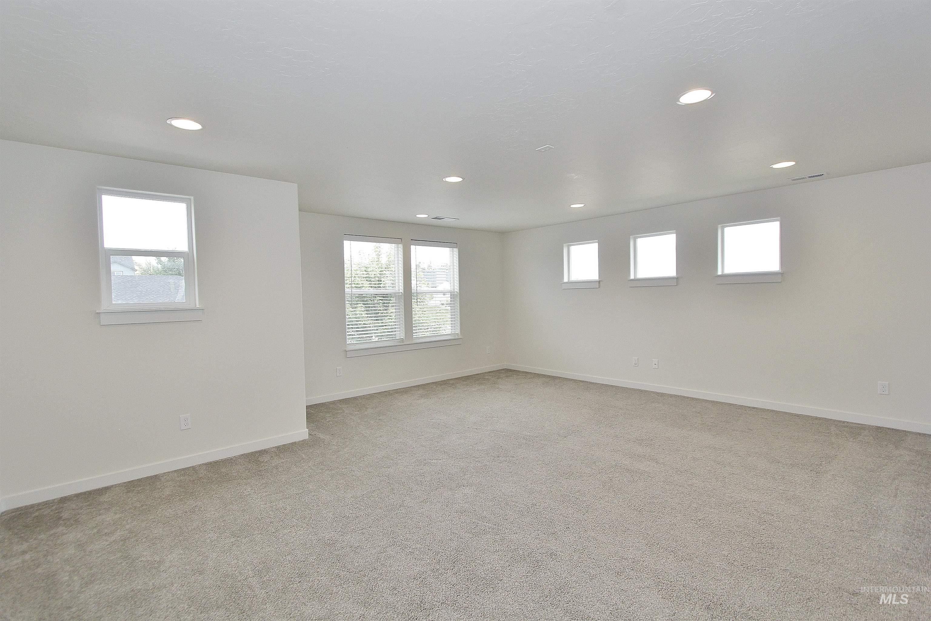 10431 W Thimbleberry Drive Property Photo 14