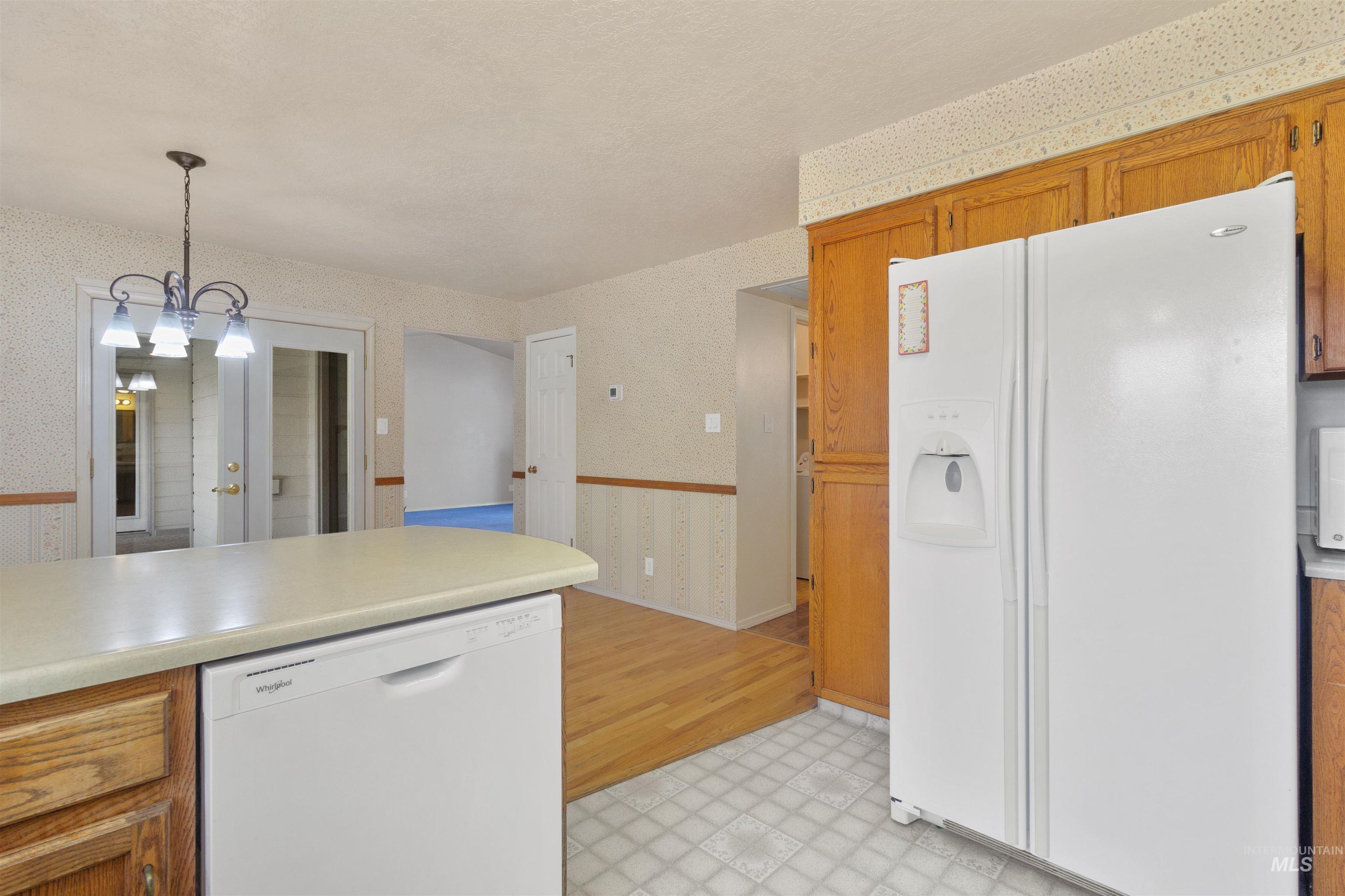 708 Carriage Lane Property Photo 15