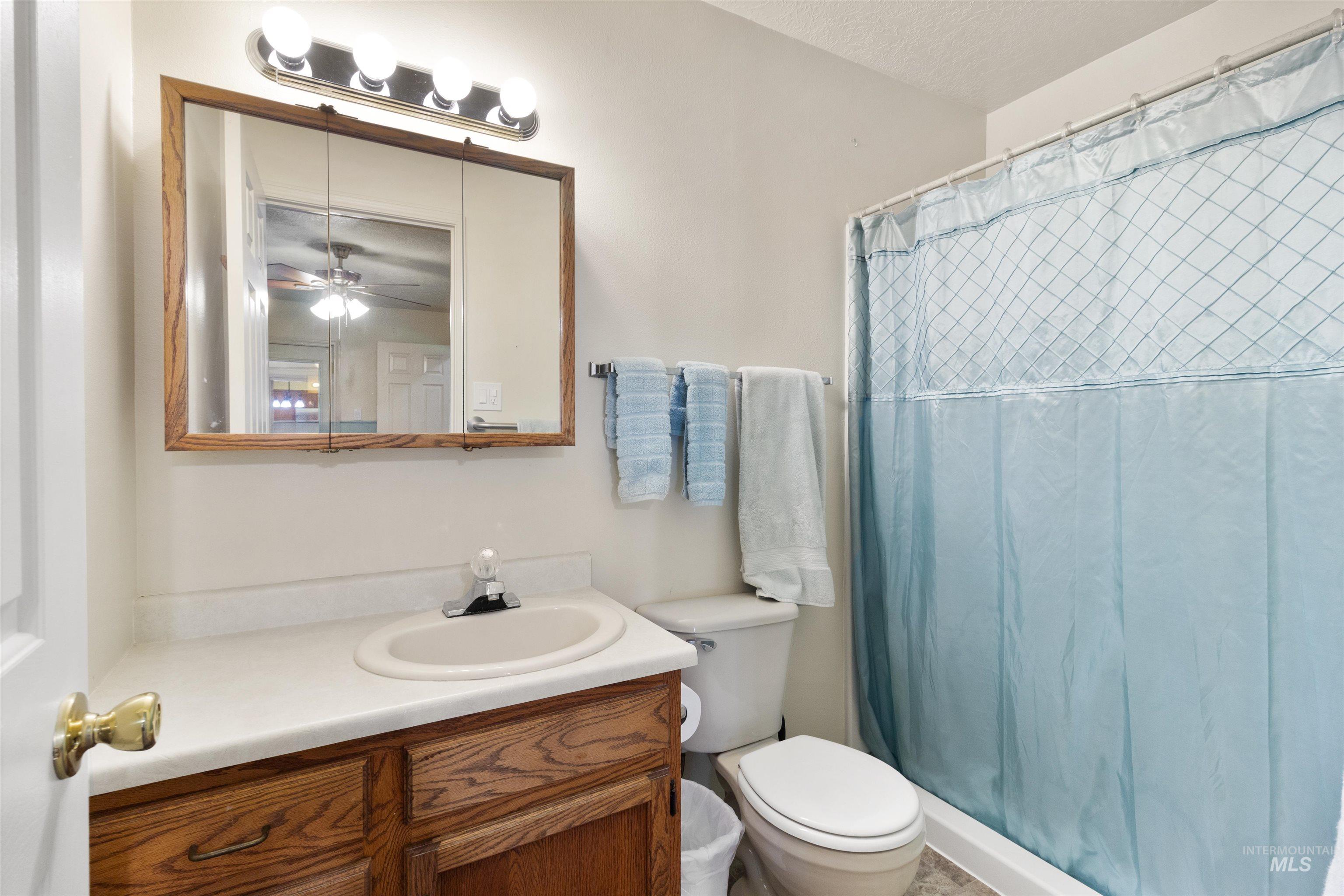708 Carriage Lane Property Photo 29