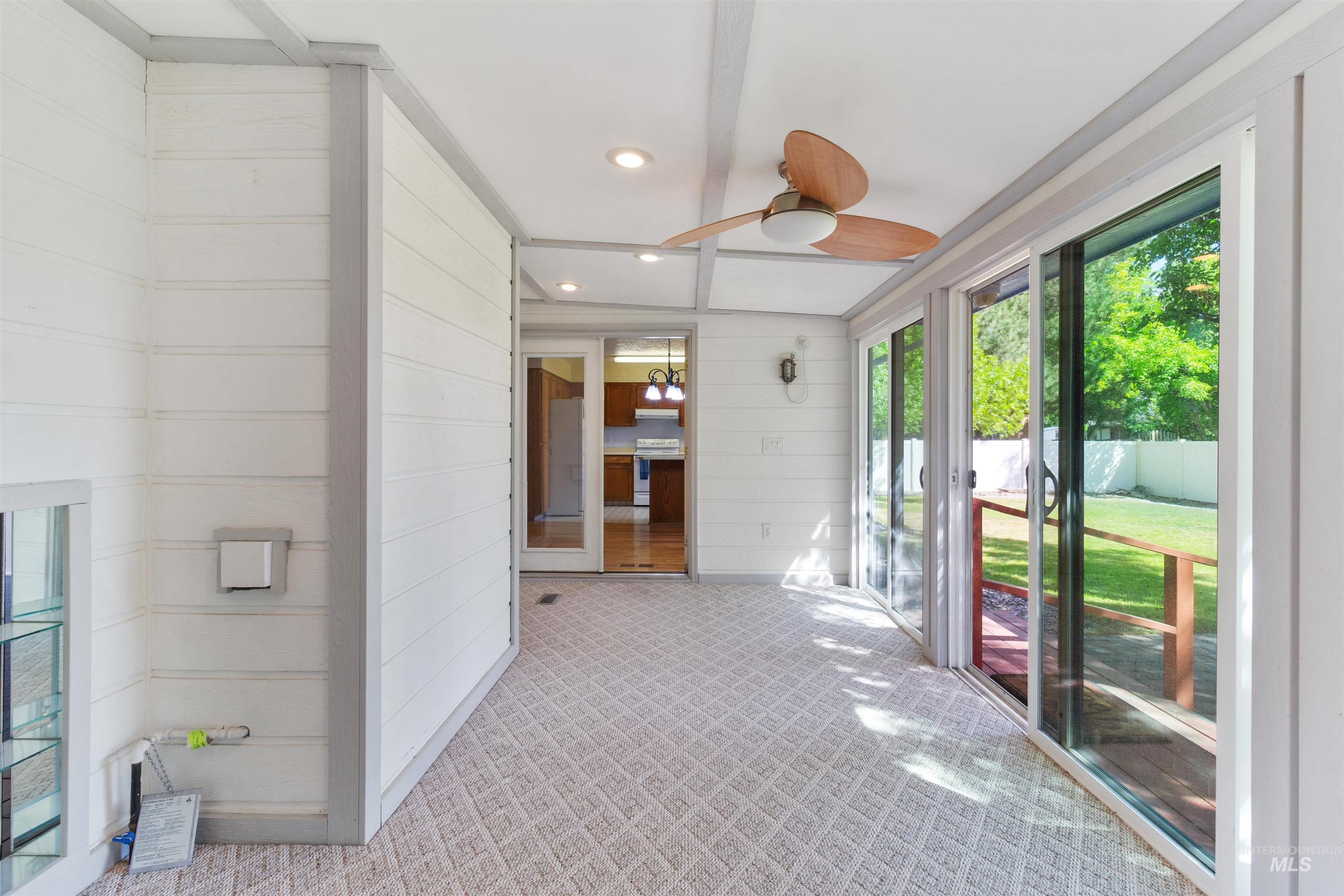 708 Carriage Lane Property Photo 32