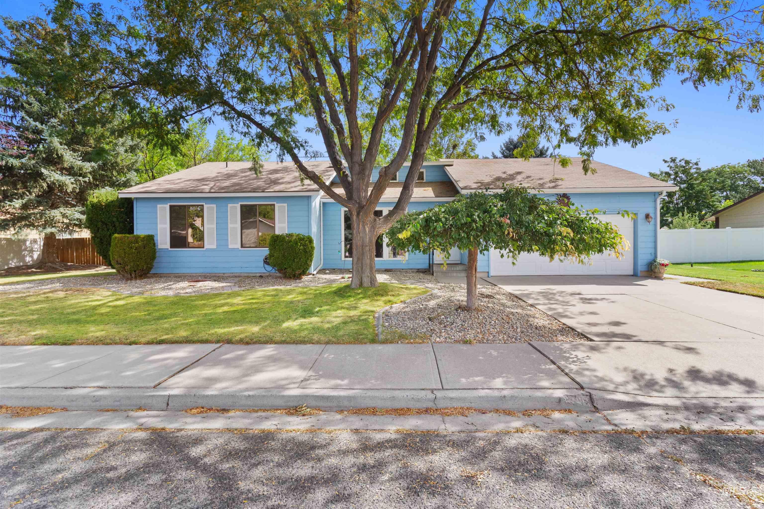 708 Carriage Lane Property Photo 34