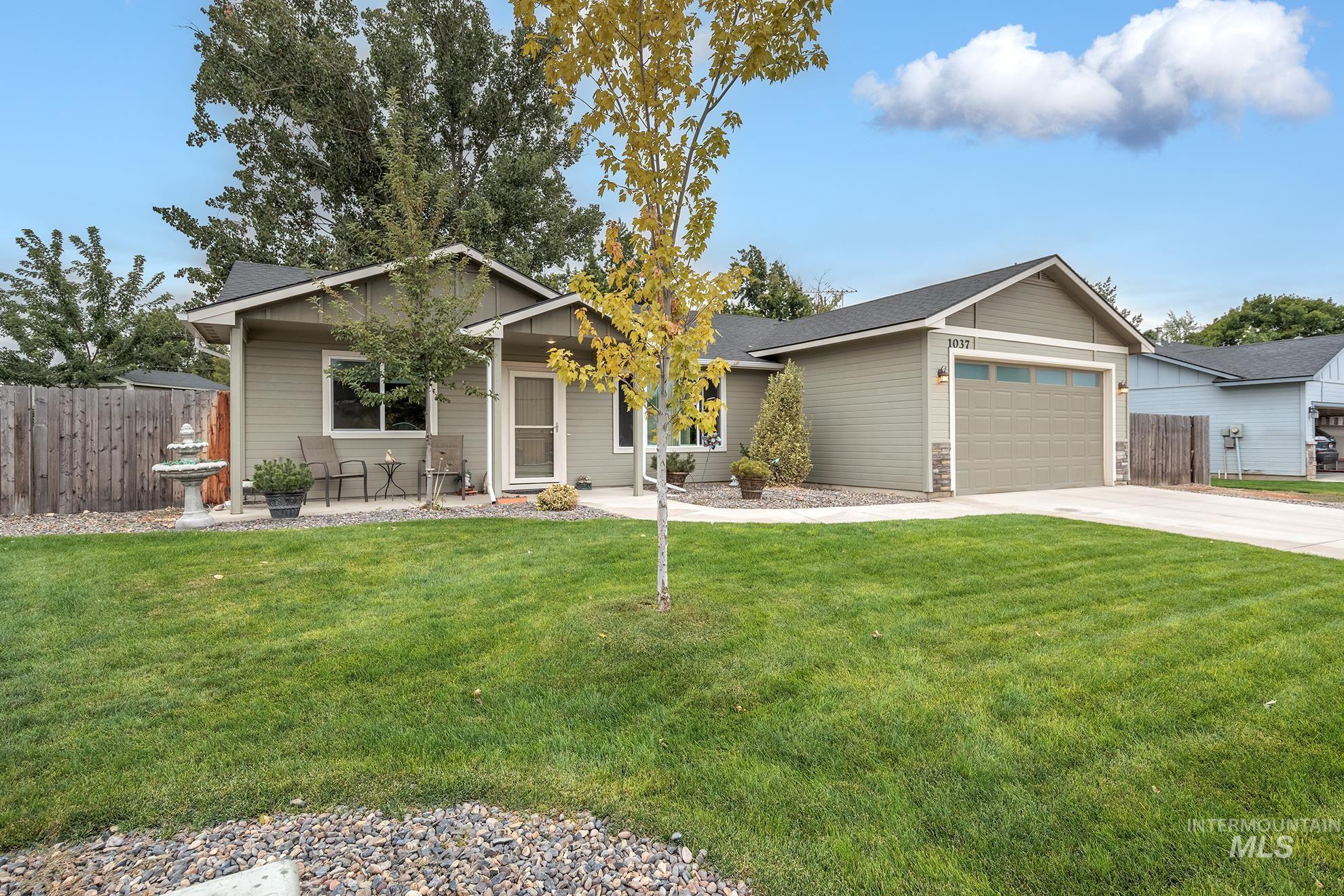 1037 W Butterfield Property Photo 6