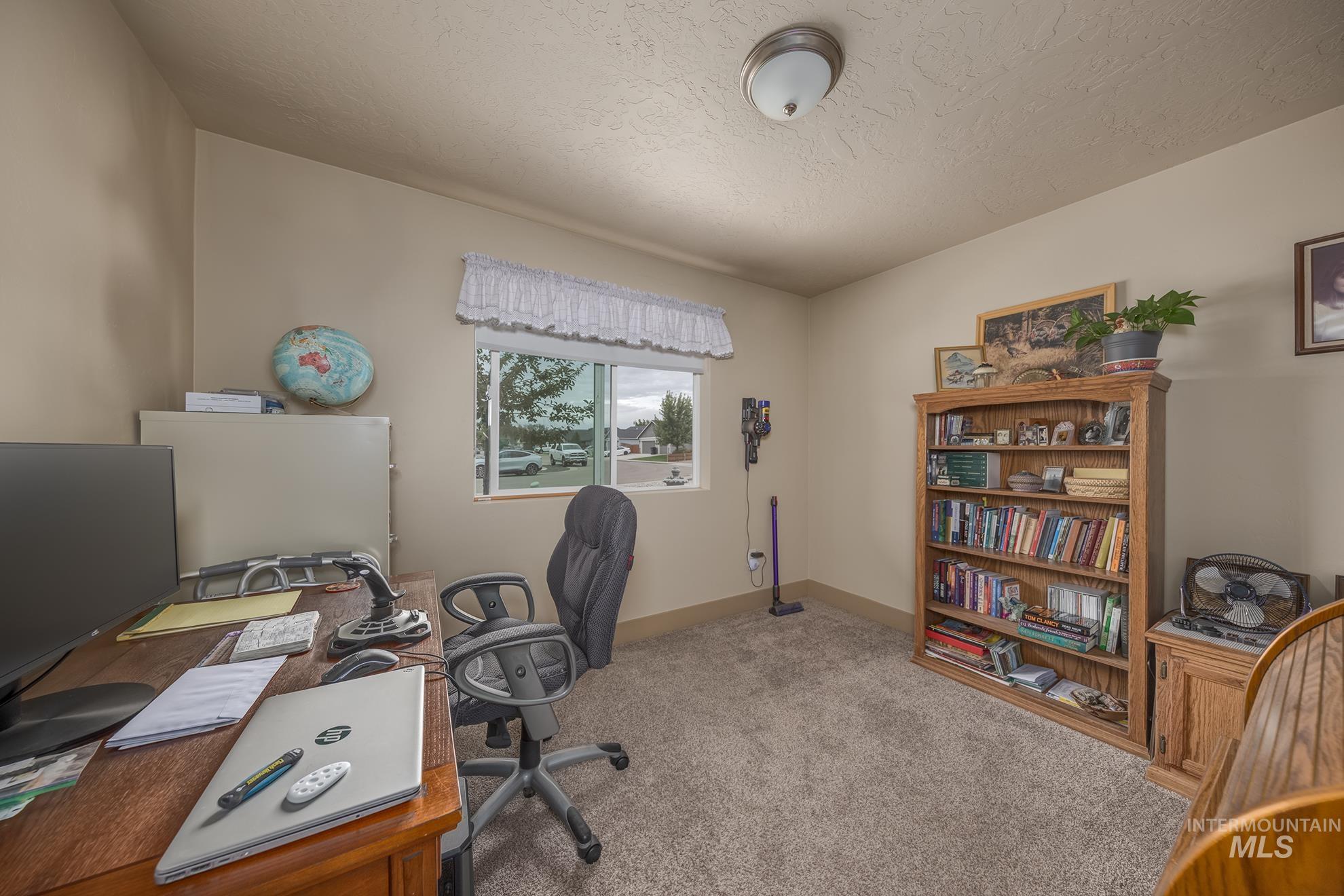 1037 W Butterfield Property Photo 19