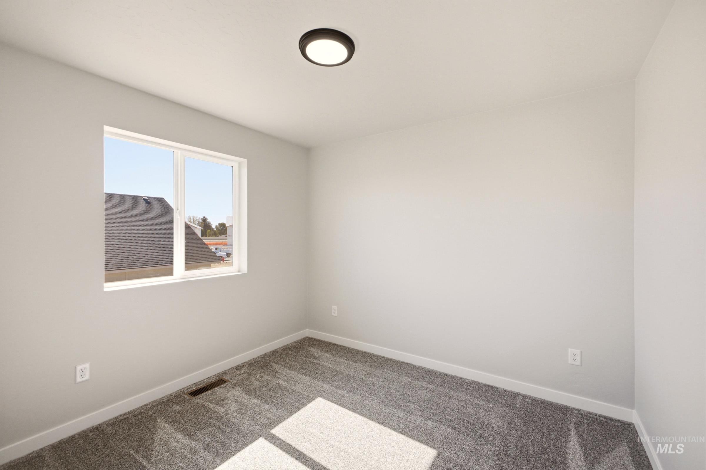 16883 Grain Bin Way Property Photo 19