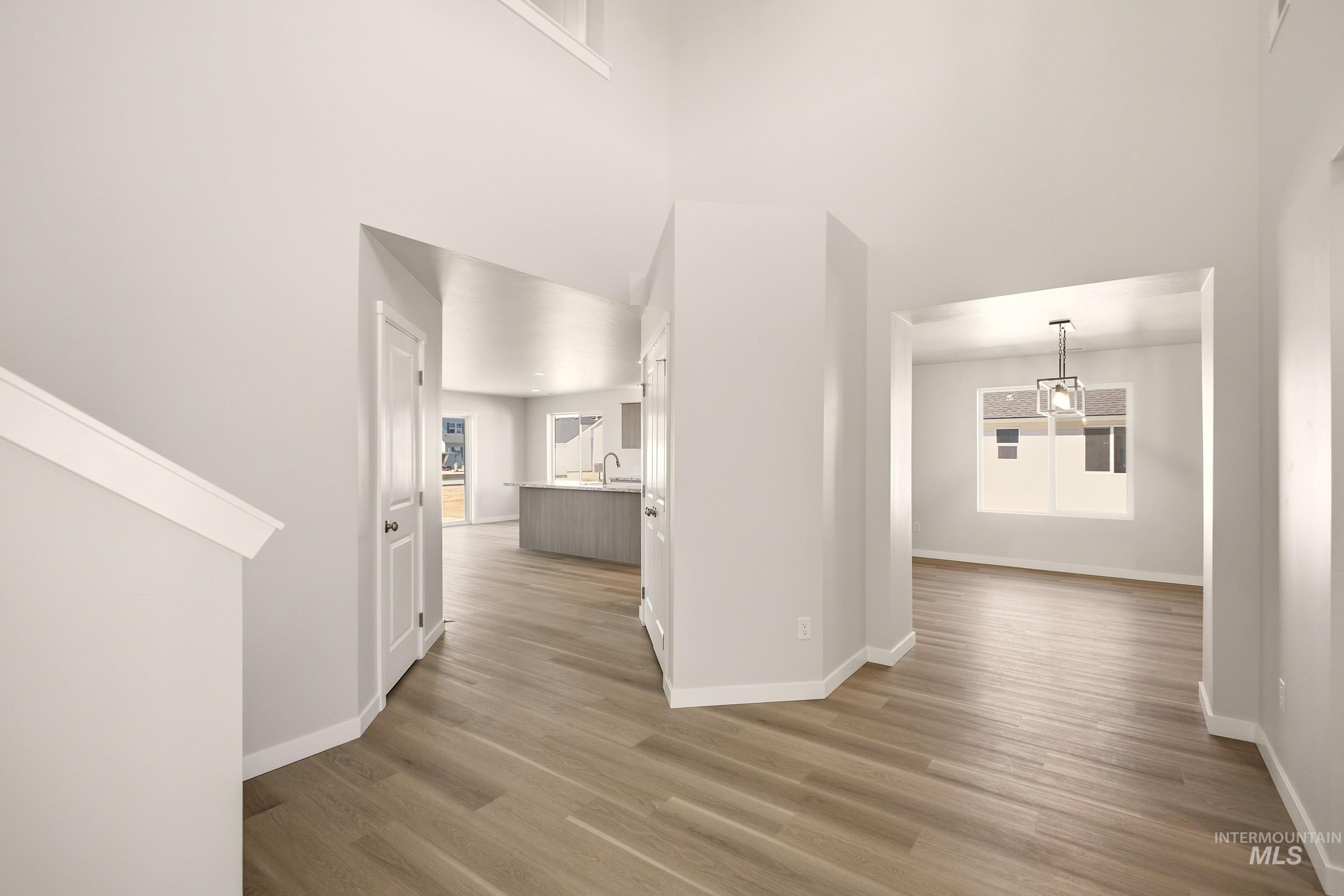 16897 Grain Bin Way Property Photo 14