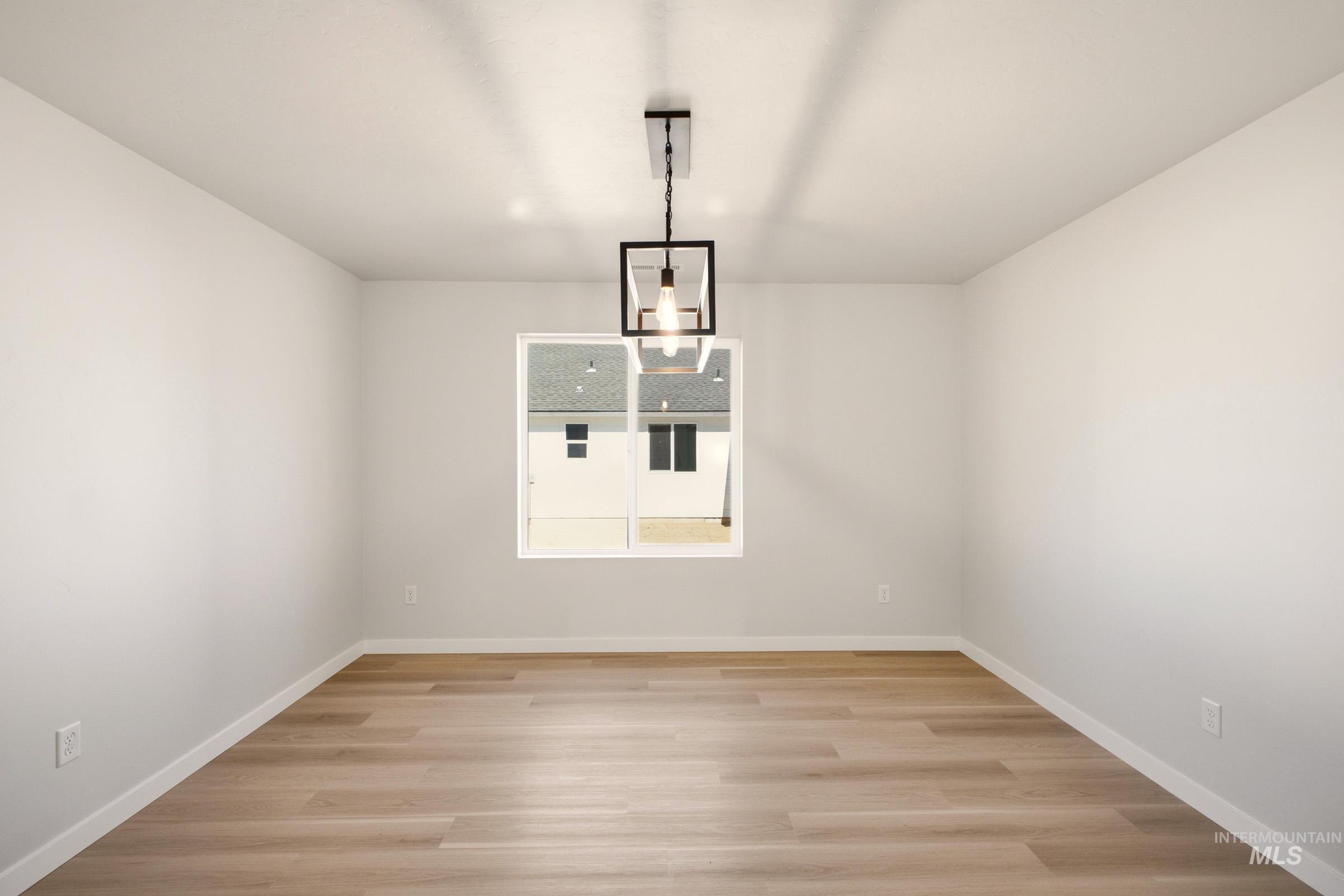16897 Grain Bin Way Property Photo 15