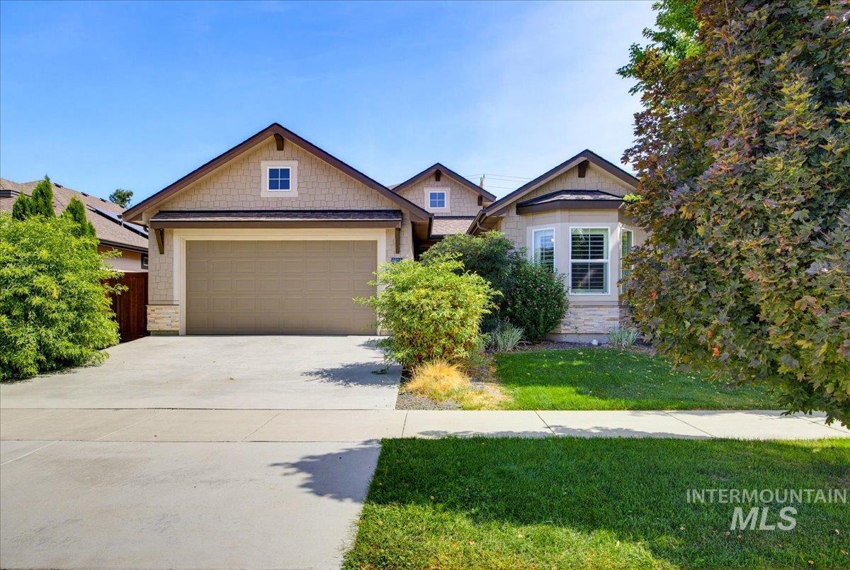 6624 S Jessenia Ave Property Photo 1