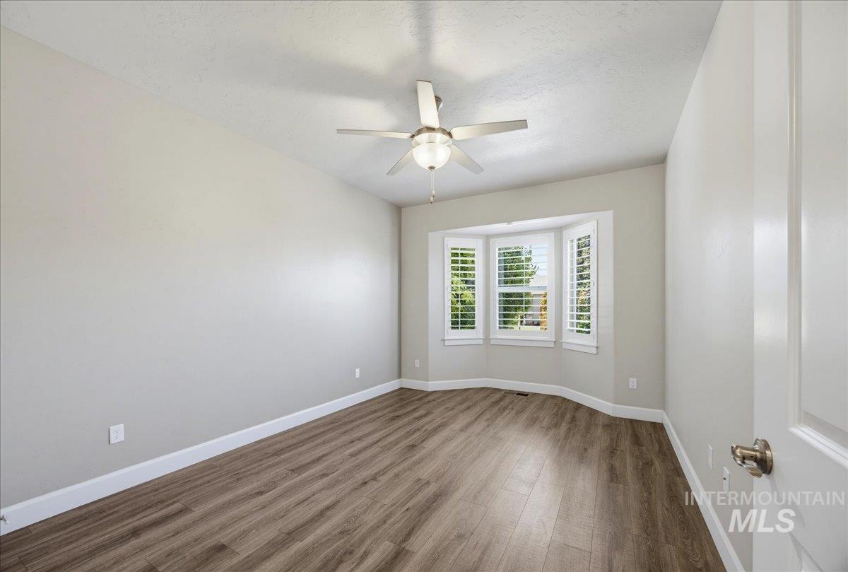 6624 S Jessenia Ave Property Photo 29