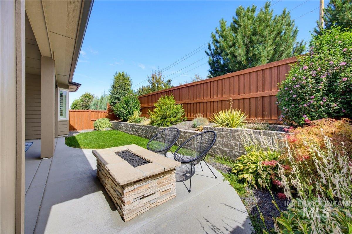6624 S Jessenia Ave Property Photo 35