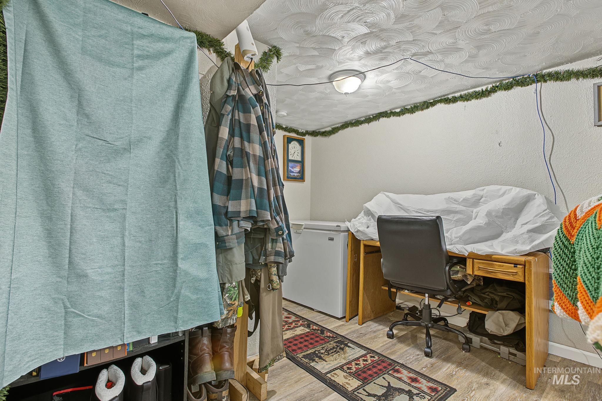 1028 8th Street Property Photo 28