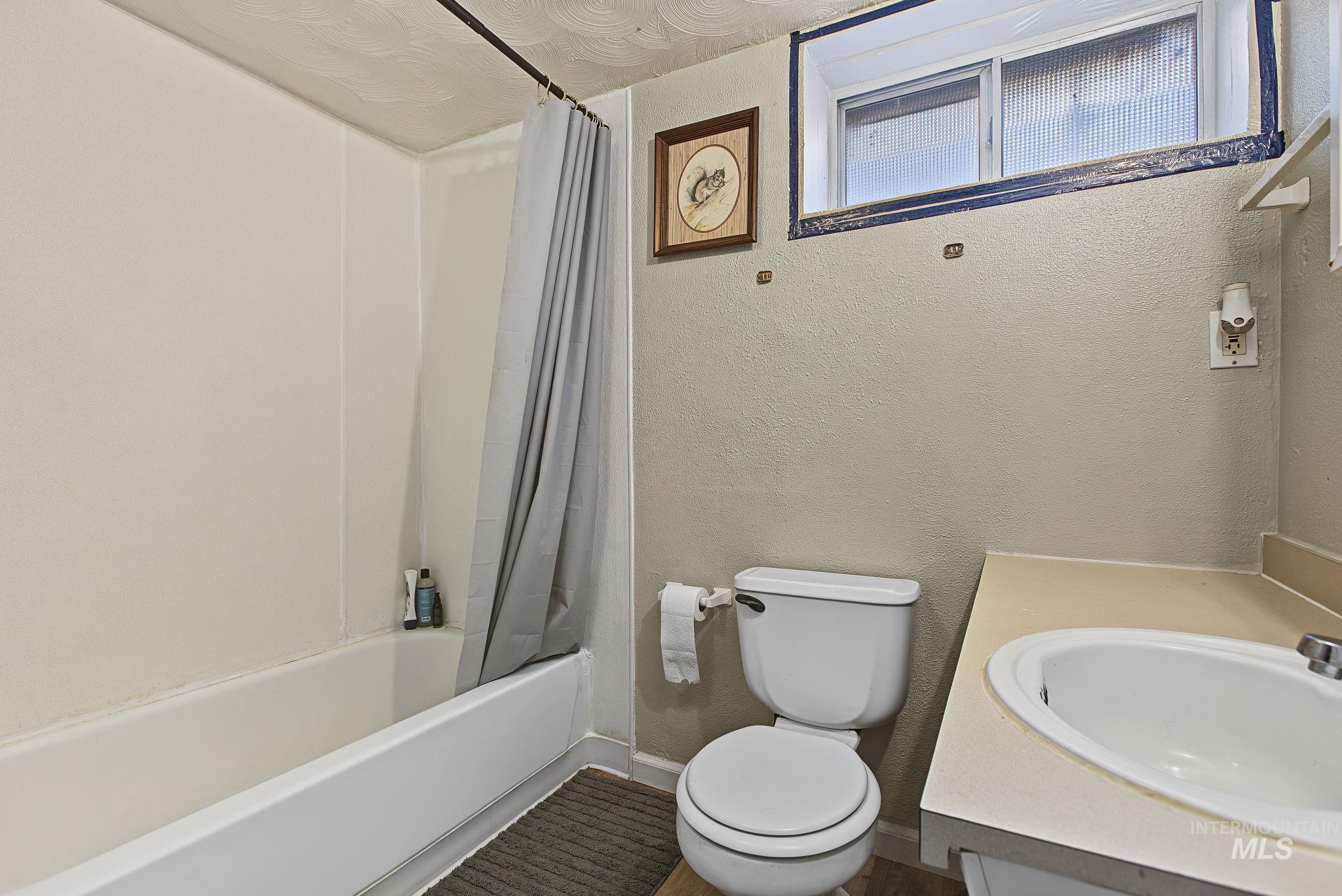 1028 8th Street Property Photo 29