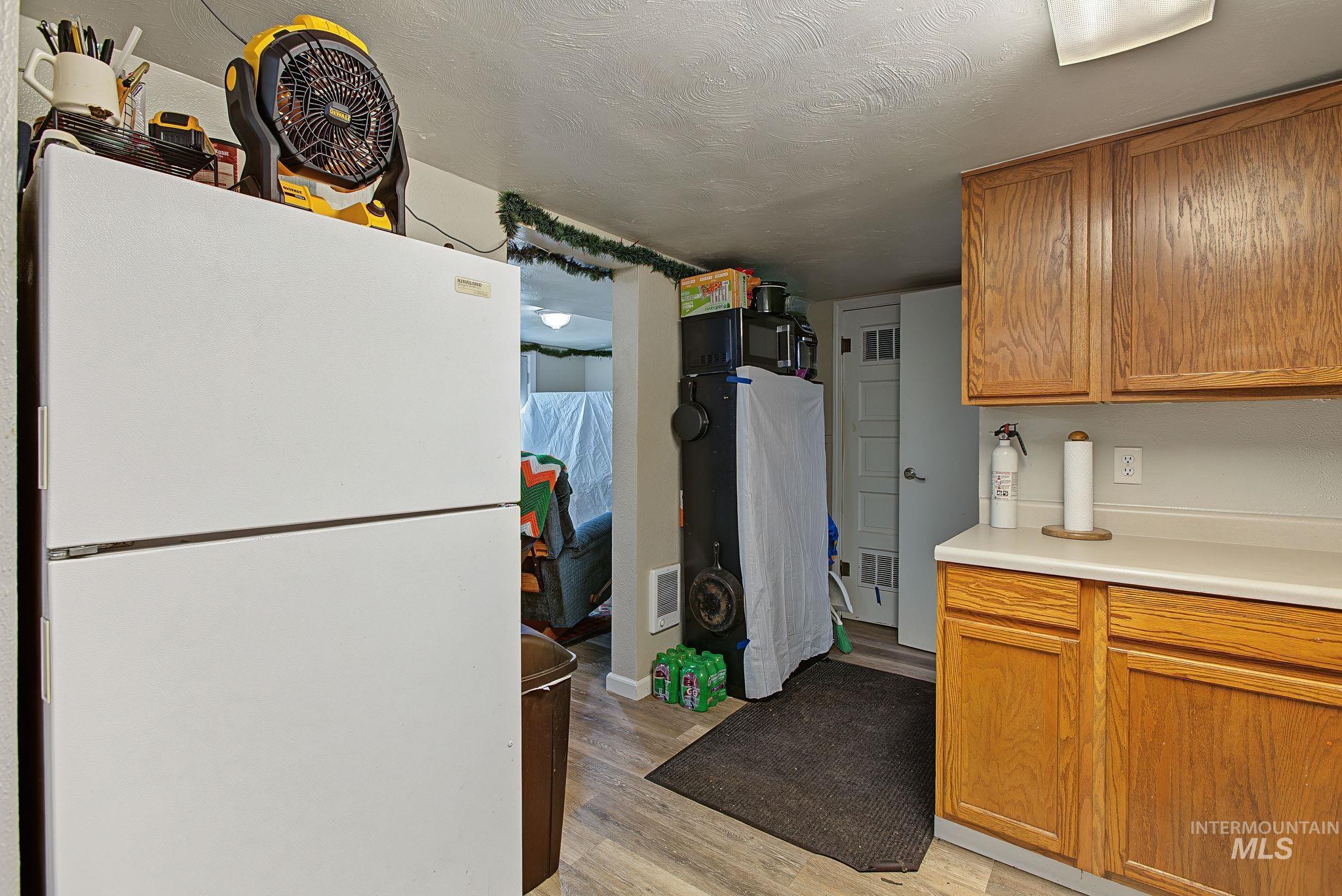 1028 8th Street Property Photo 33
